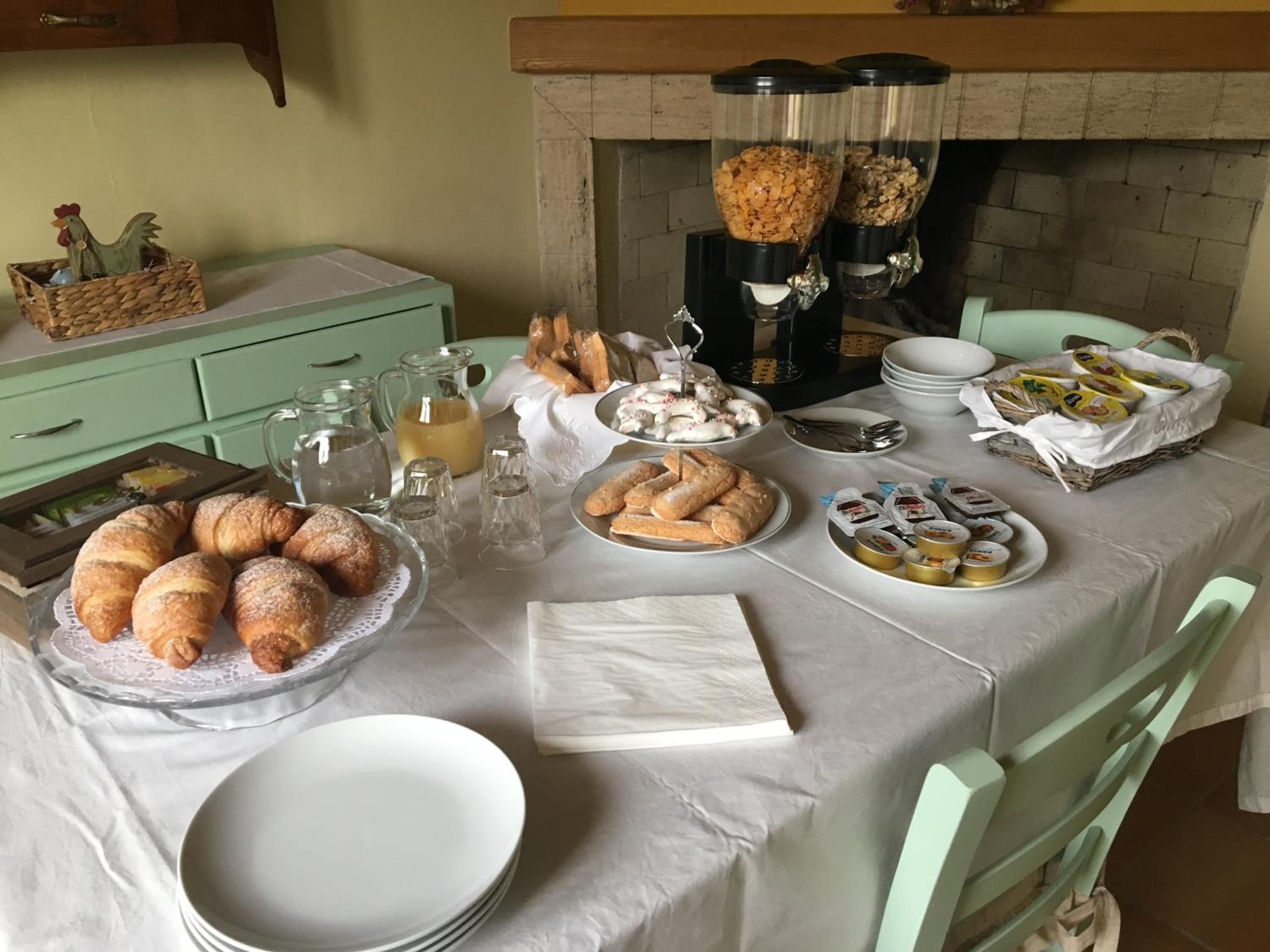 Photo 18