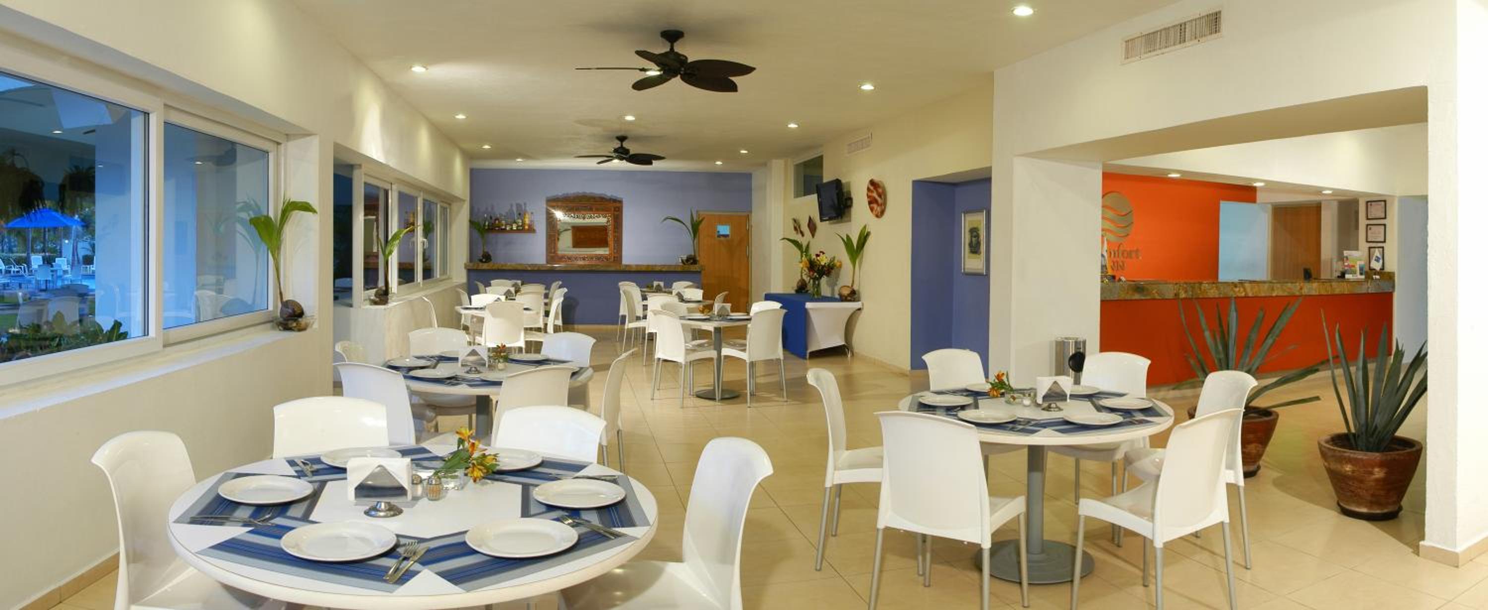 Comfort Inn Puerto Vallarta Golfside & Marina