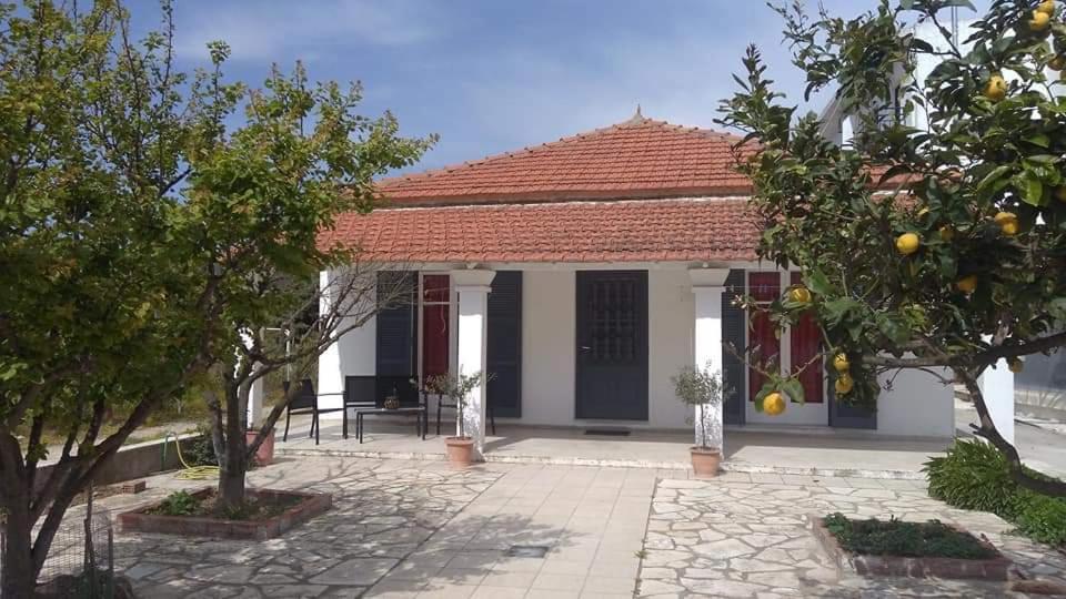 Villa Maria photo 2