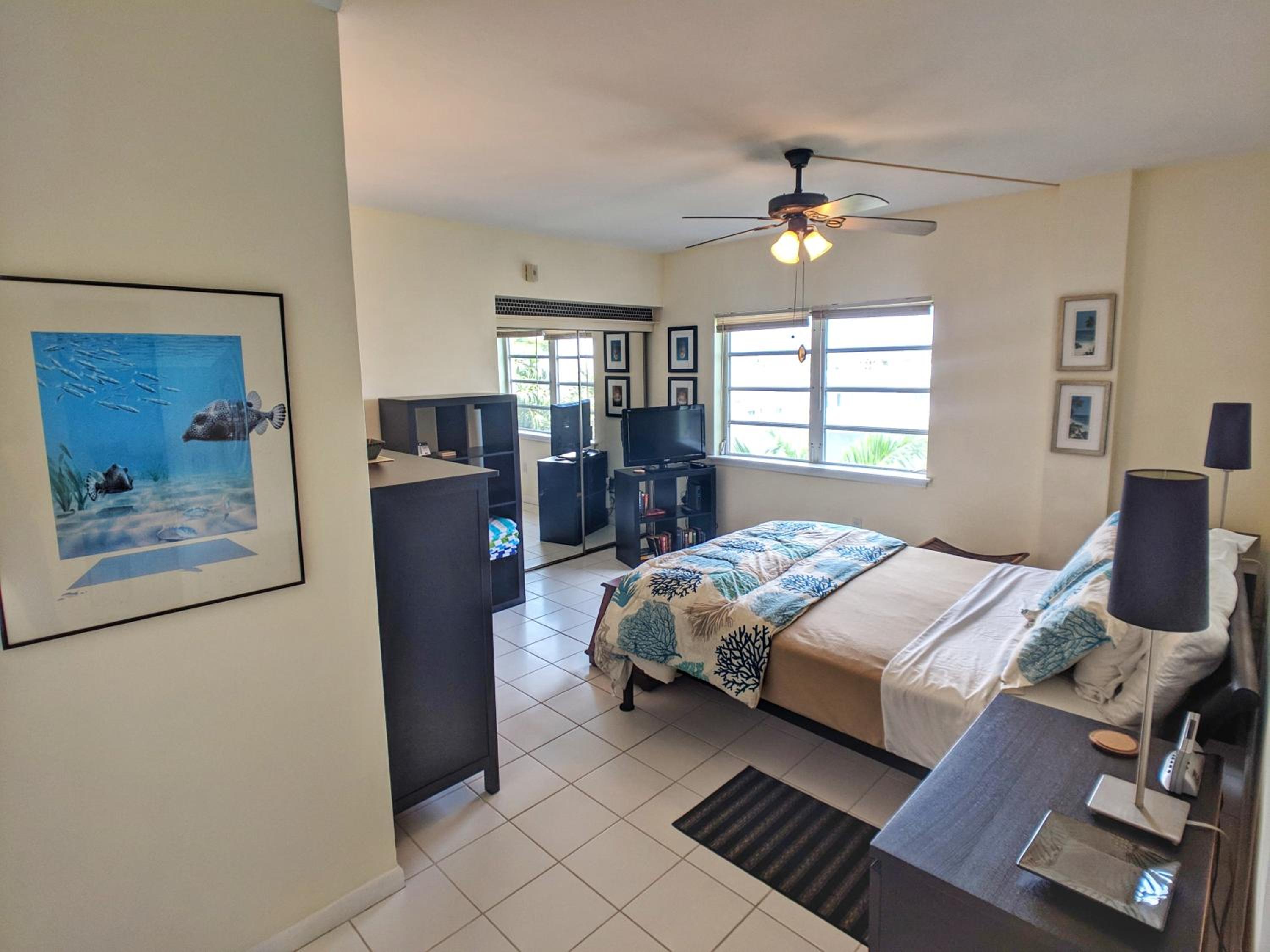 Fort Lauderdale Yacht & Beach Club 316 view 3