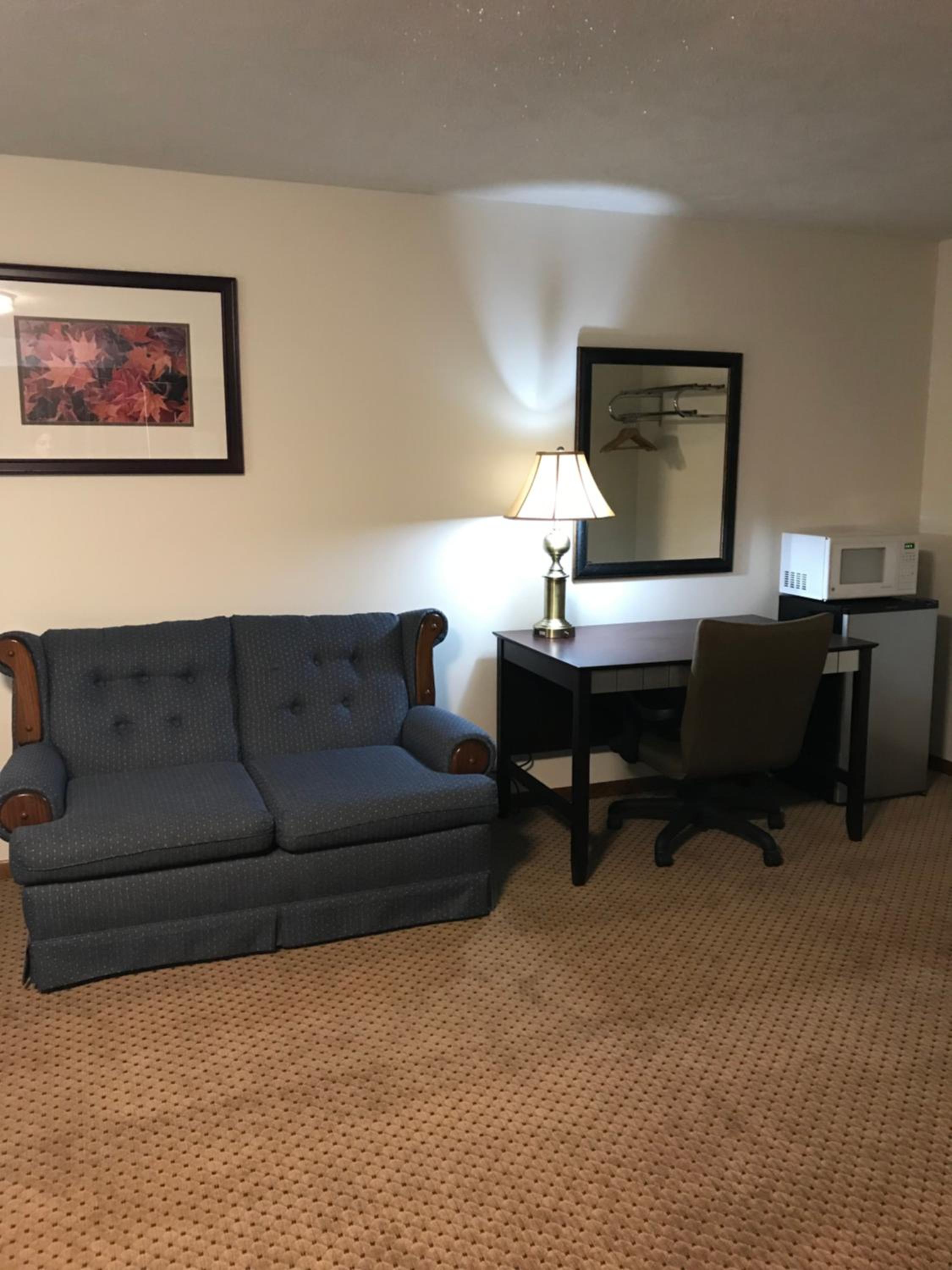 Marquette Vacations - Brentwood Motor Inn - Property Image 2