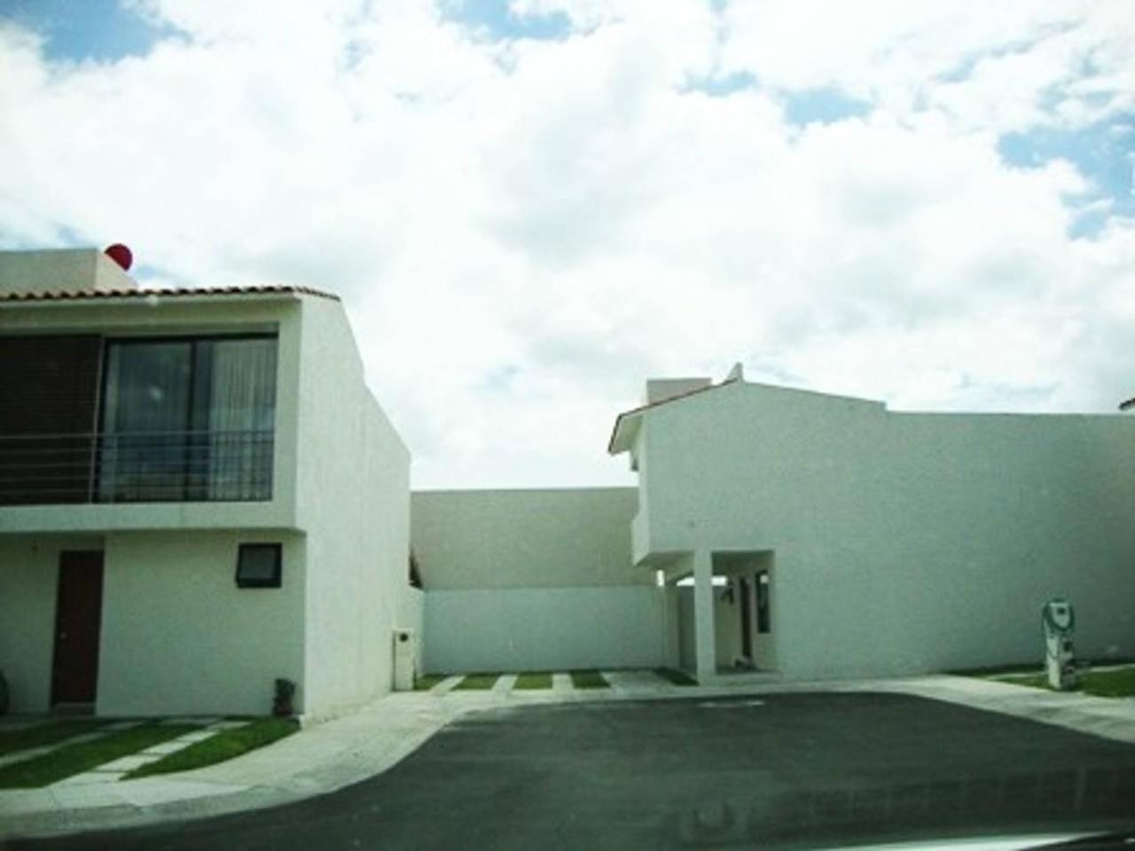 Azul, Juriquilla Santa FE