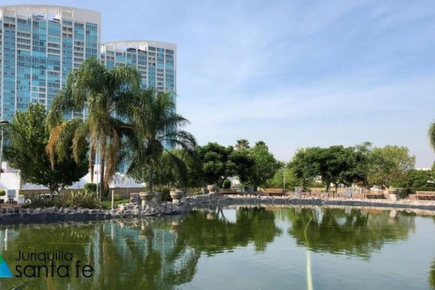 Azul, Juriquilla Santa FE