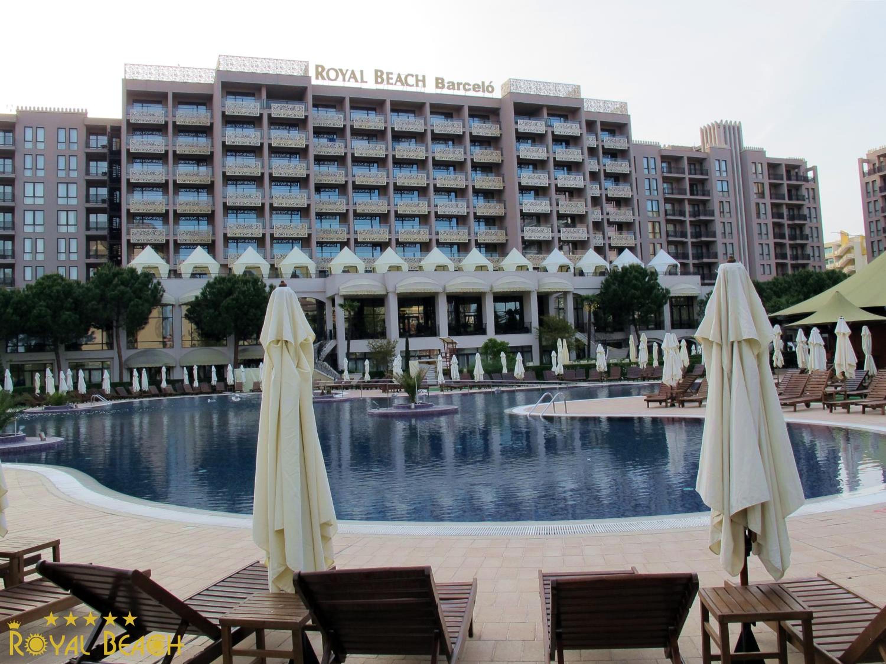 ROYAL BEACH HOTEL apartment