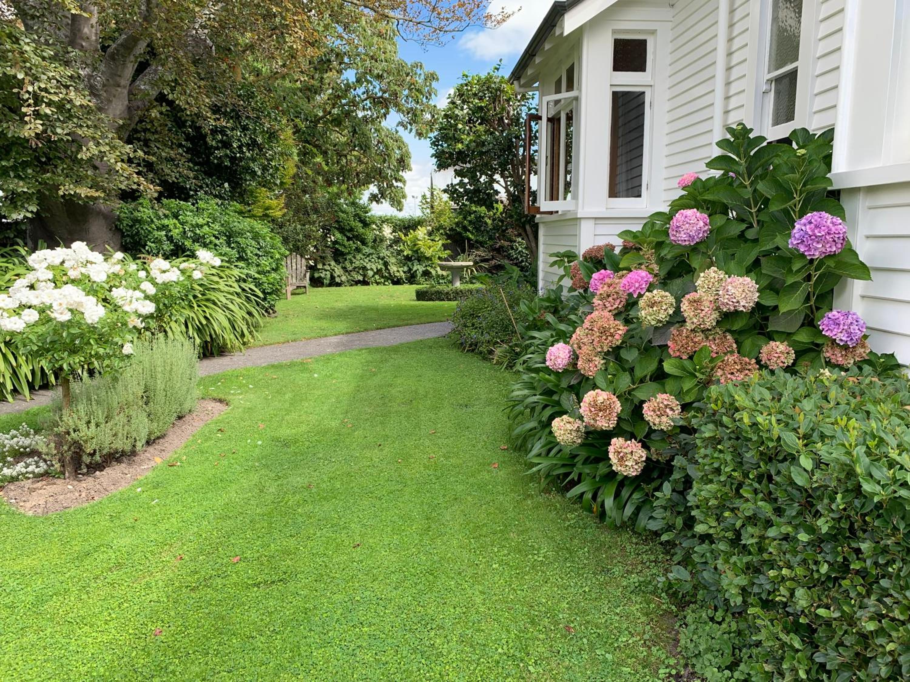 Hawkes Bay Villa-Beechwood