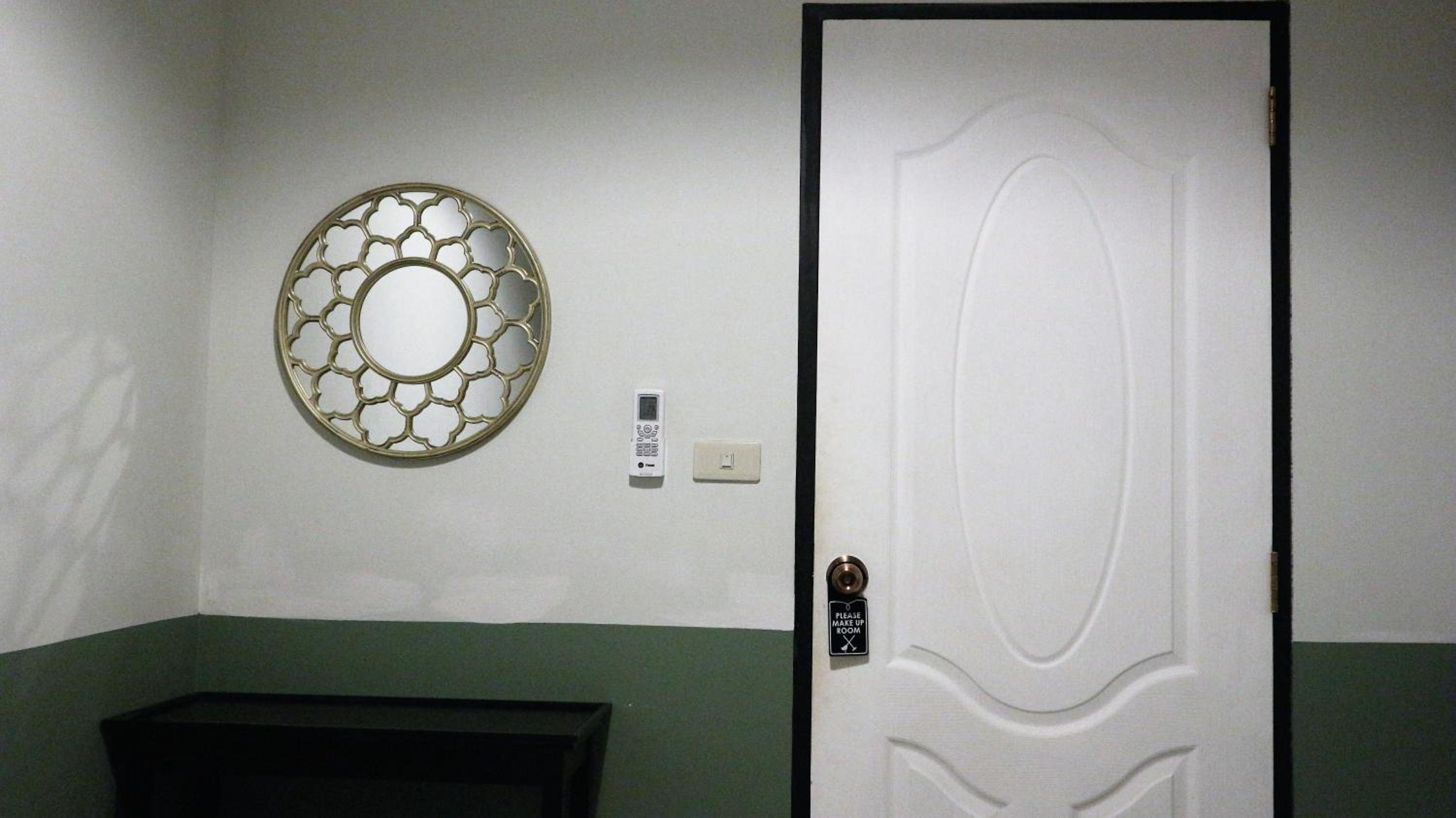 The Neighbors Hostel — photo 32