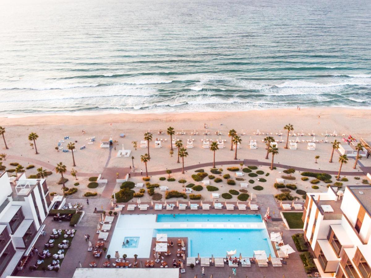 Nikki Beach Resort & Spa Dubai 14