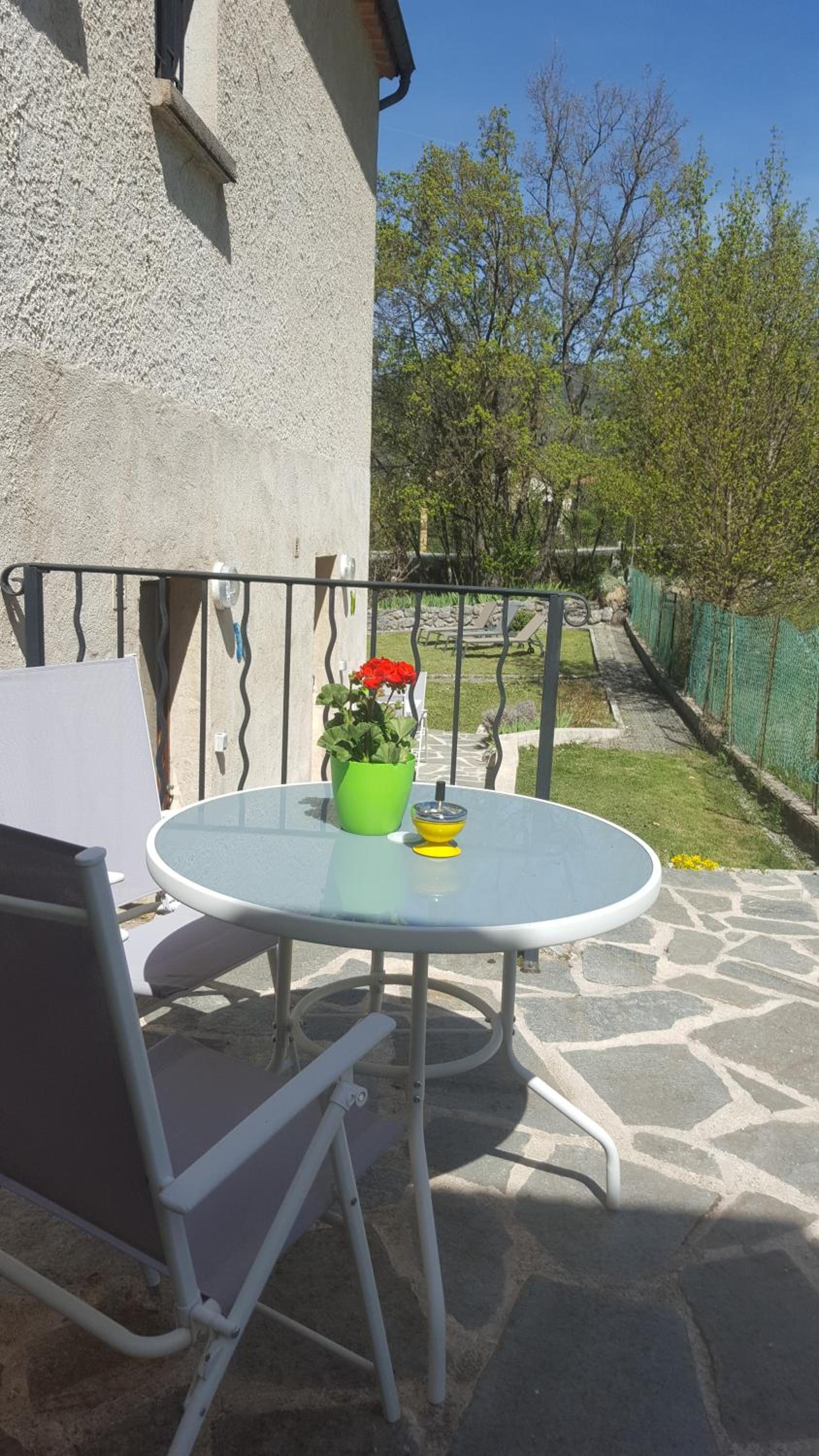 Maison Castellane Chambre d'Hotes B&B