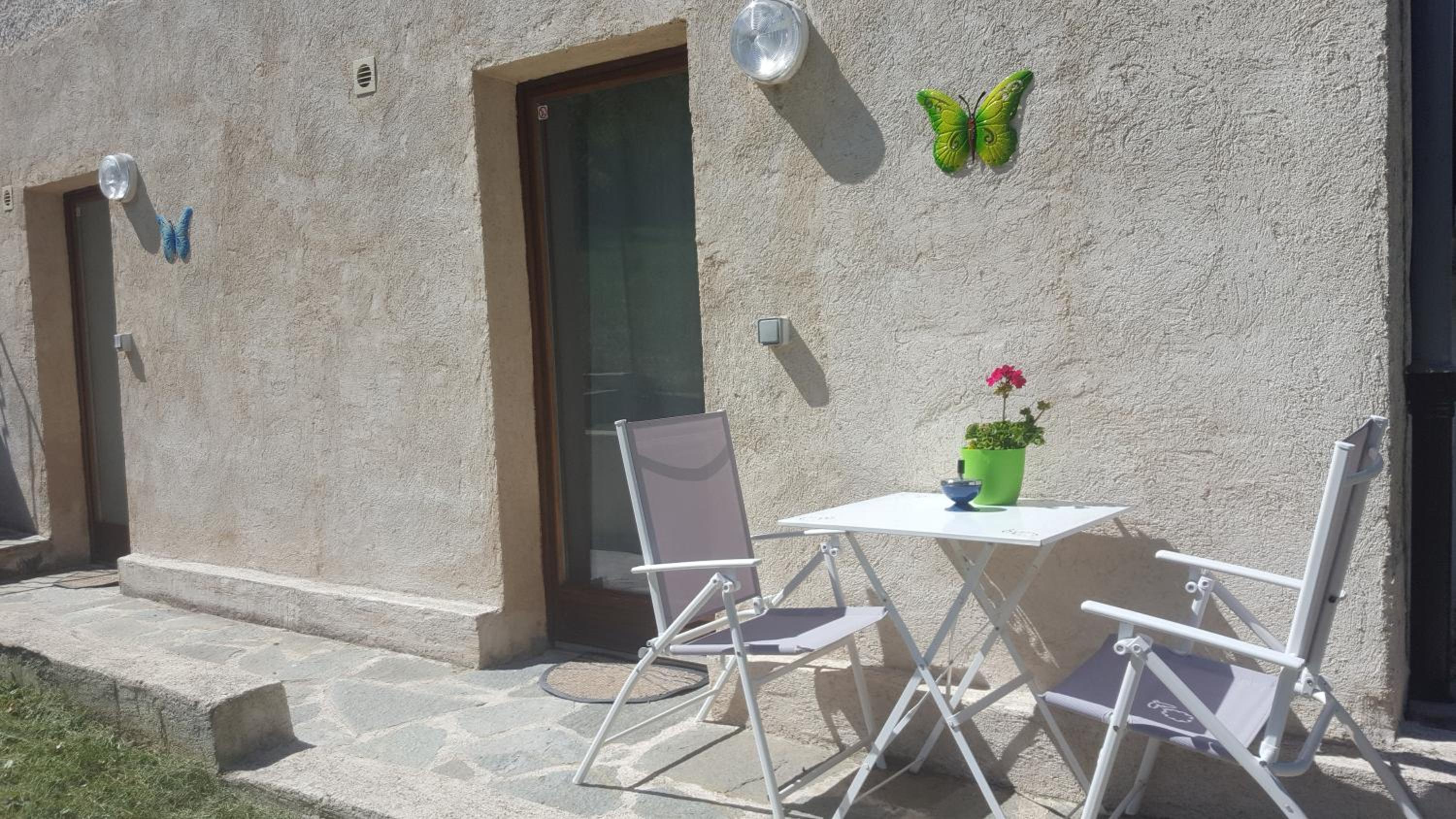 Maison Castellane Chambre d'Hotes B&B