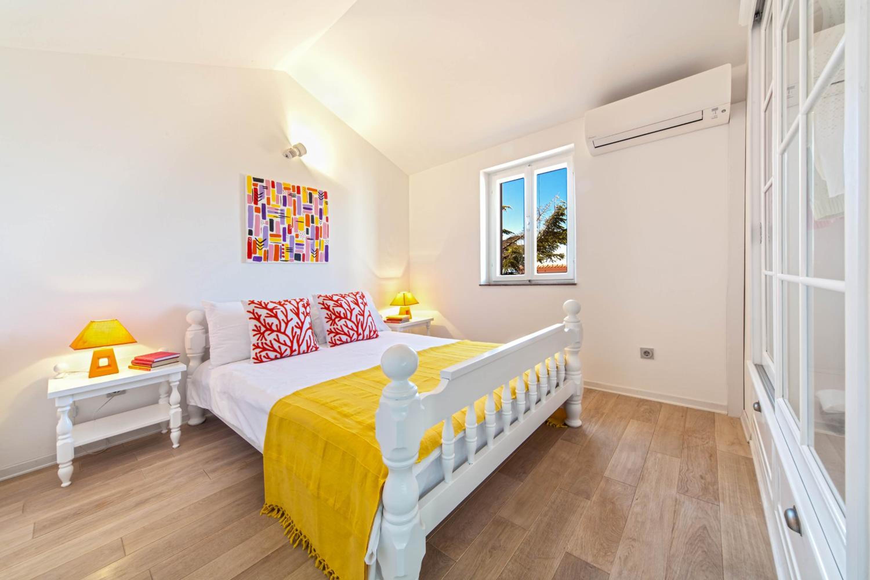 Villa Skalinada - Pool, Sea View & Private Path to Beach I Baška Voda