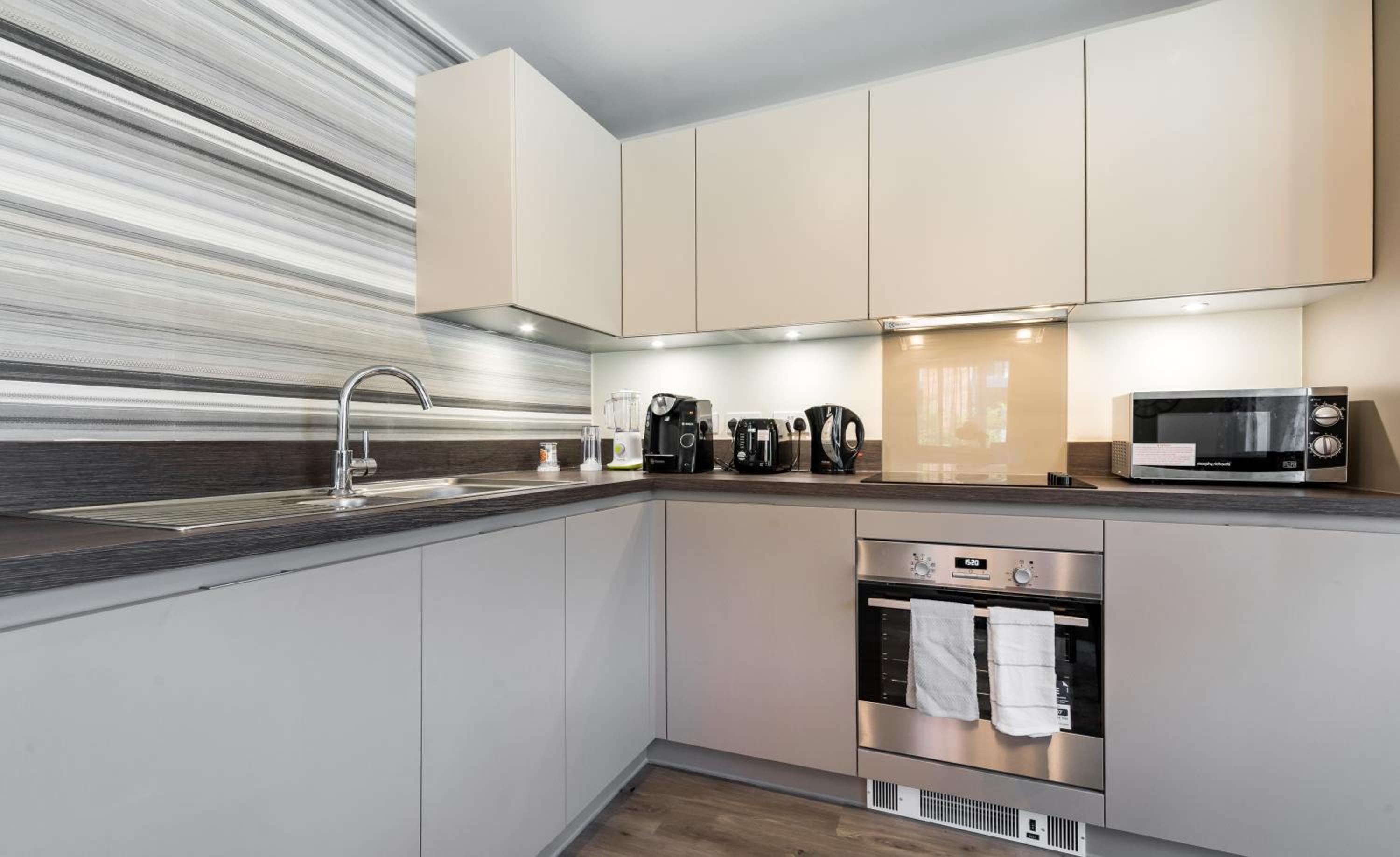 Fortified Luxury Apartment view 4