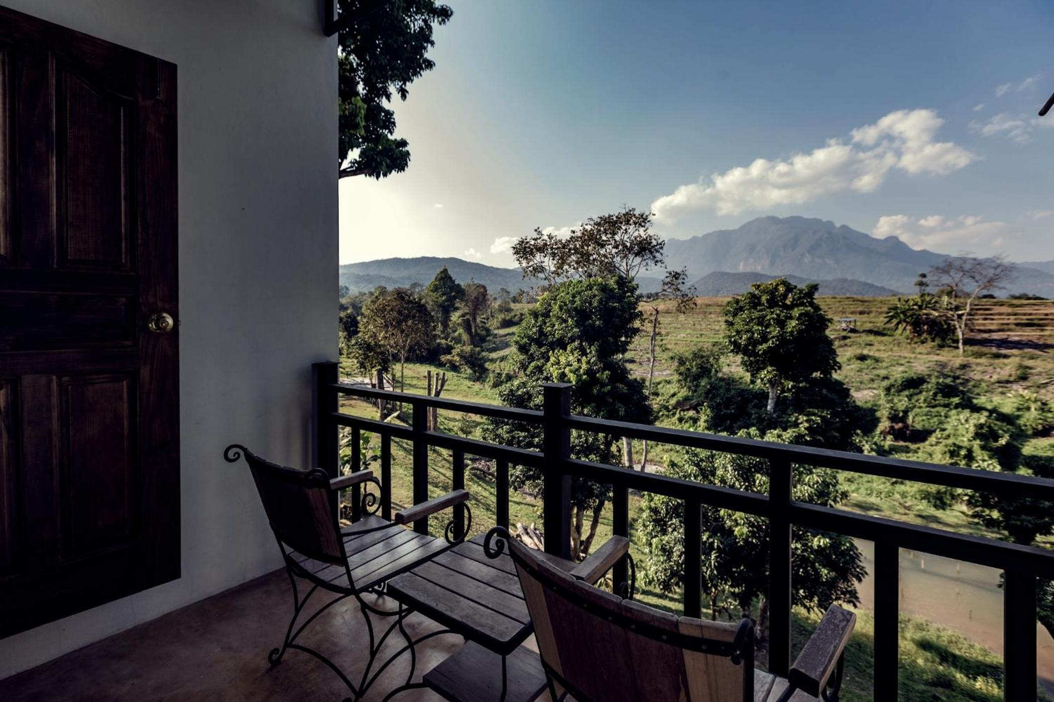 Buraphat Resort