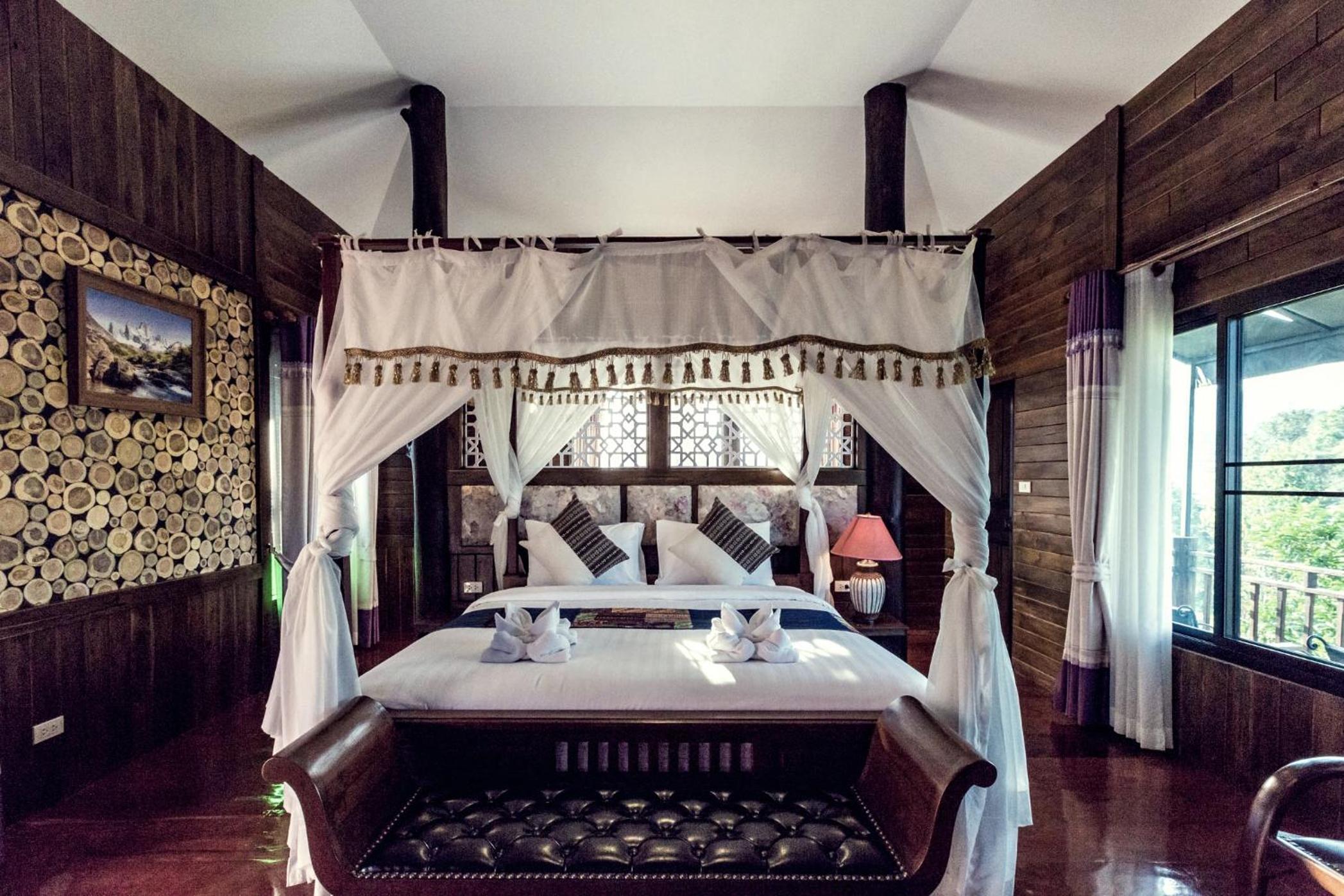 Buraphat Resort