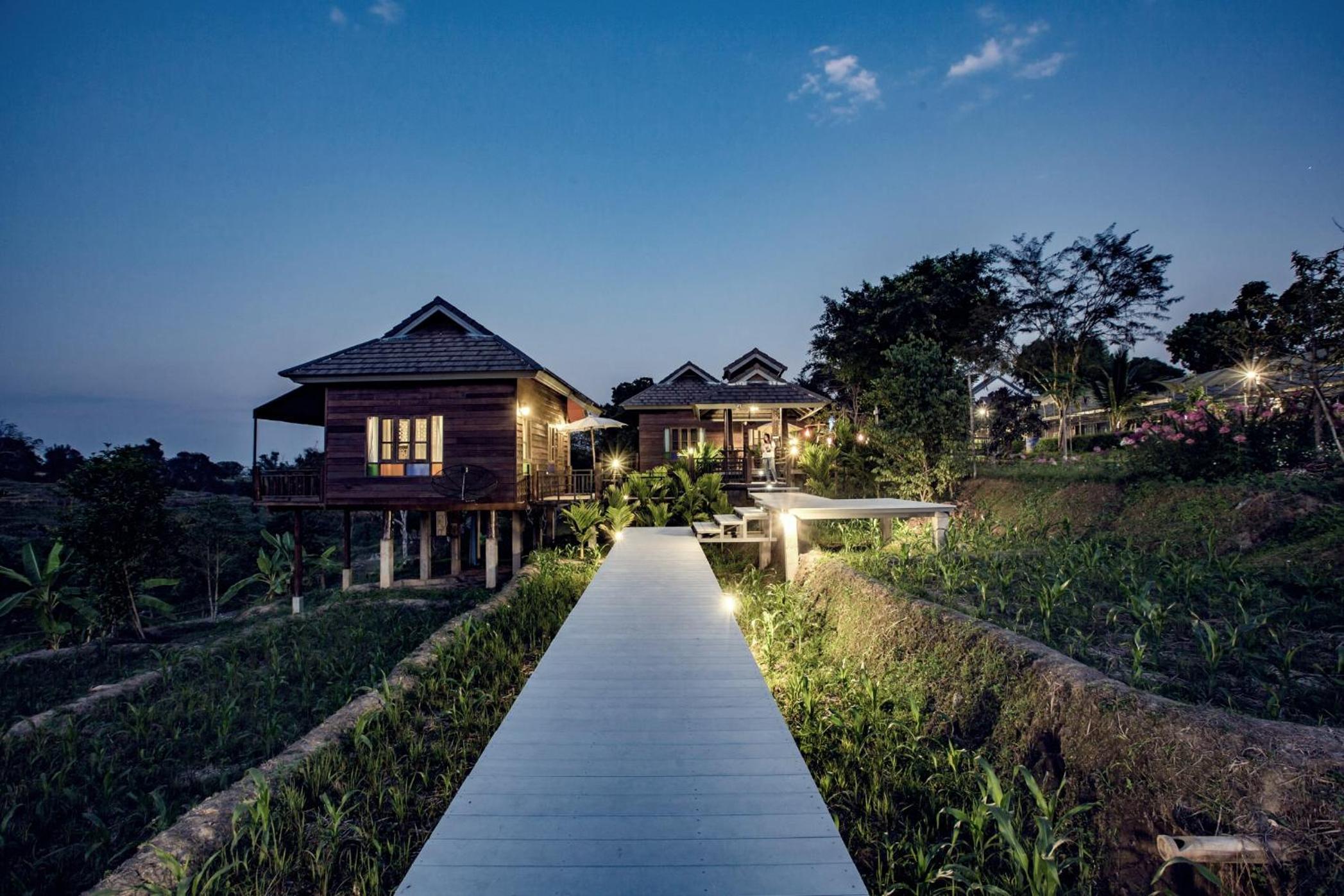 Buraphat Resort