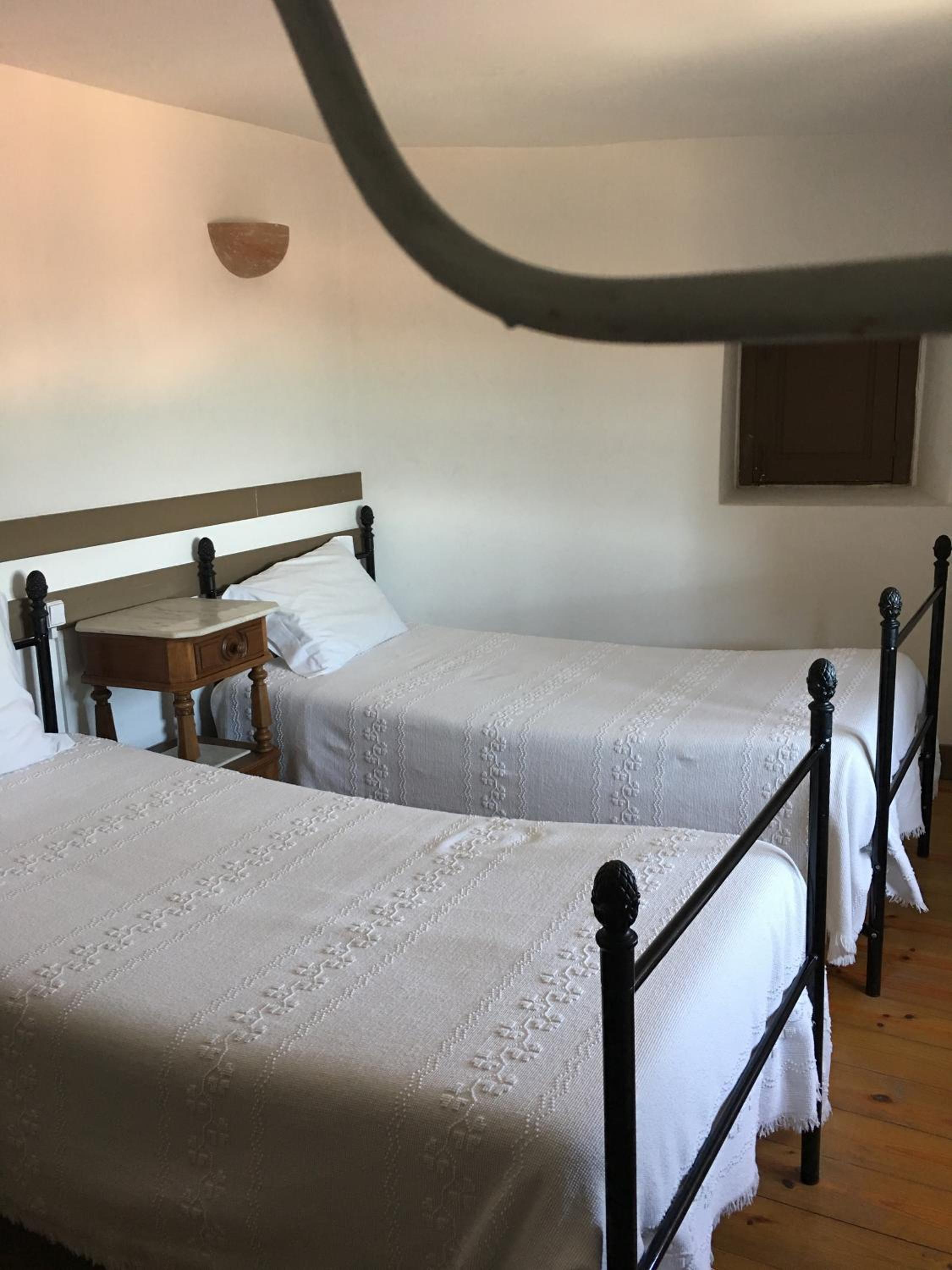 Casa dos Bernardos view 3