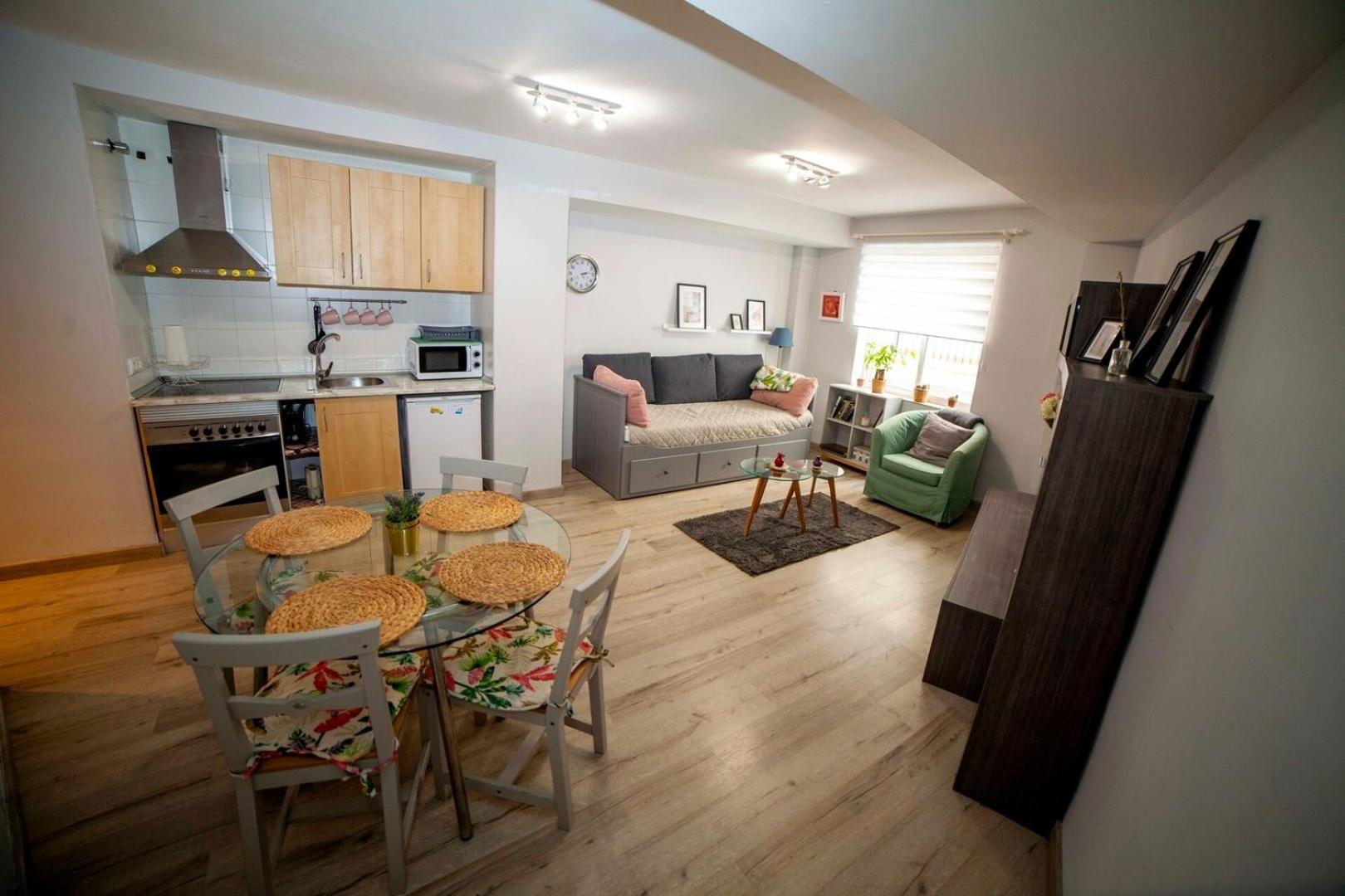 fedelena flat en Seville