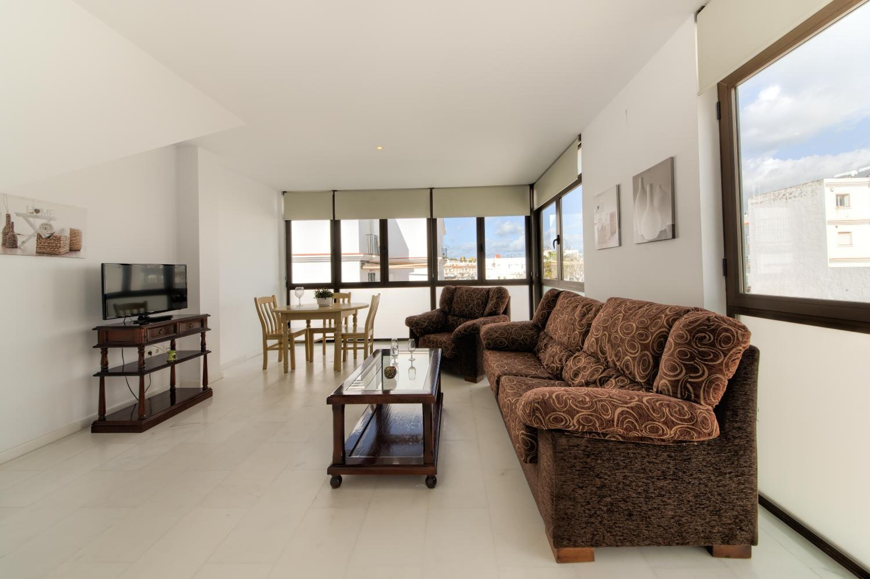 Apartamentos Villas Flamenco Rentals