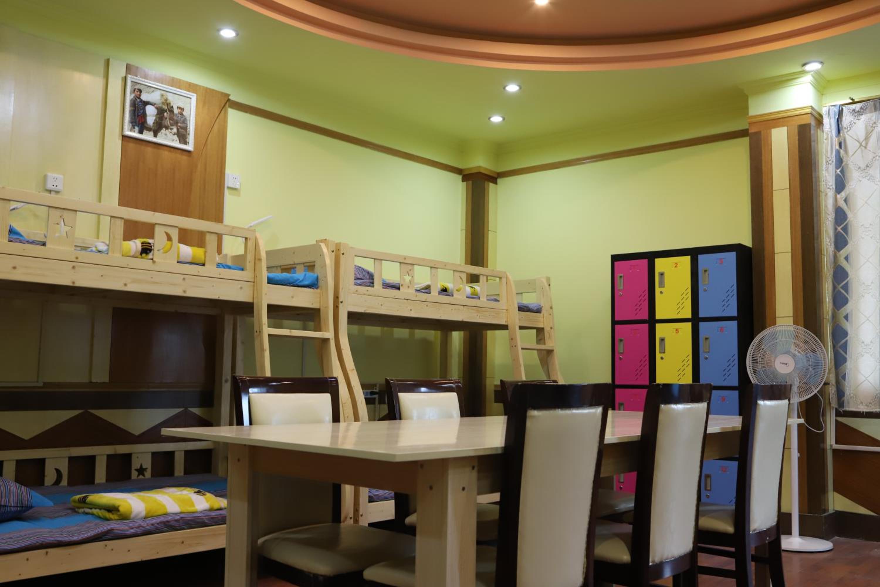 Kashi Maitian Youth Hostel