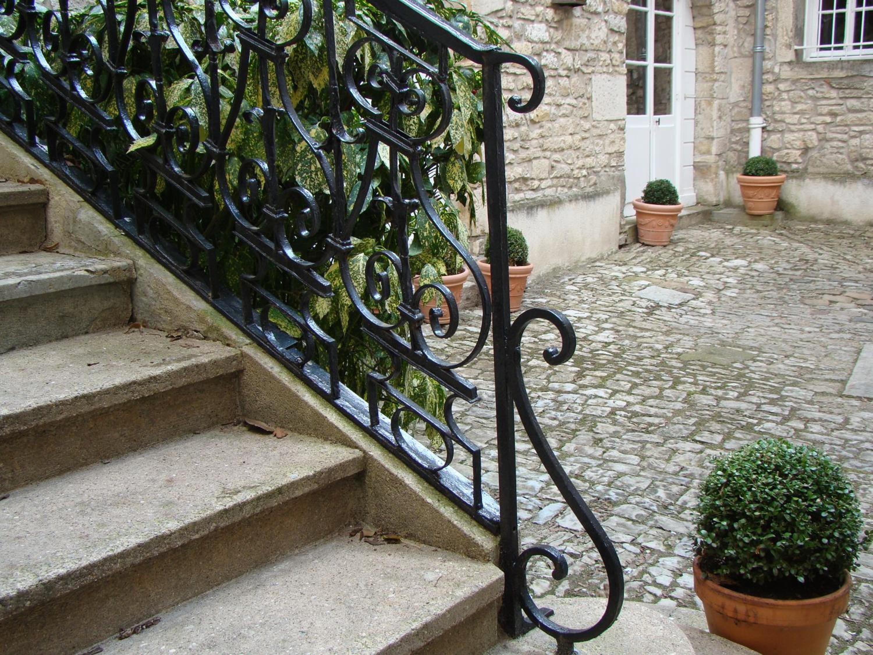 Photo 8