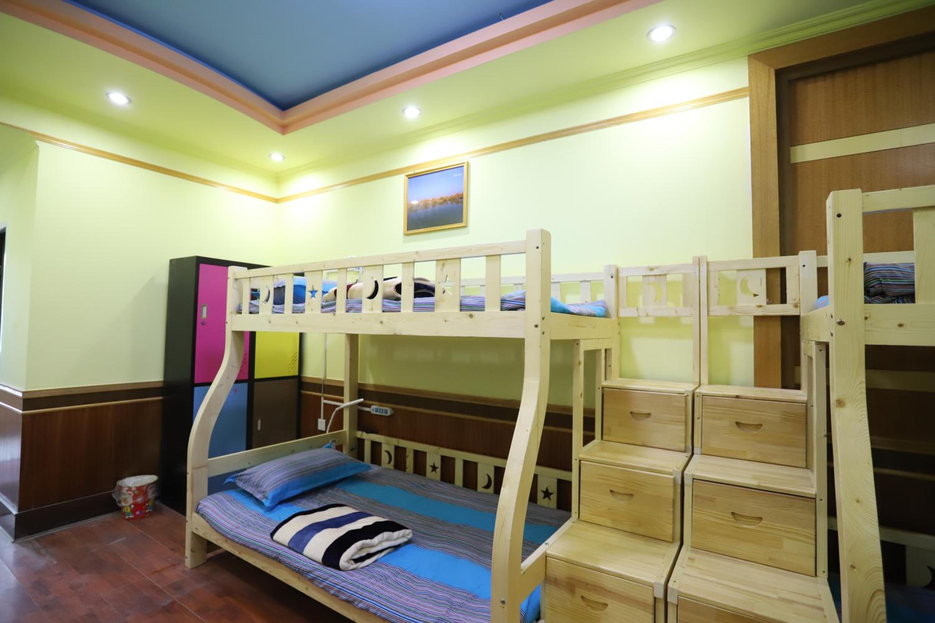 Kashi Maitian Youth Hostel