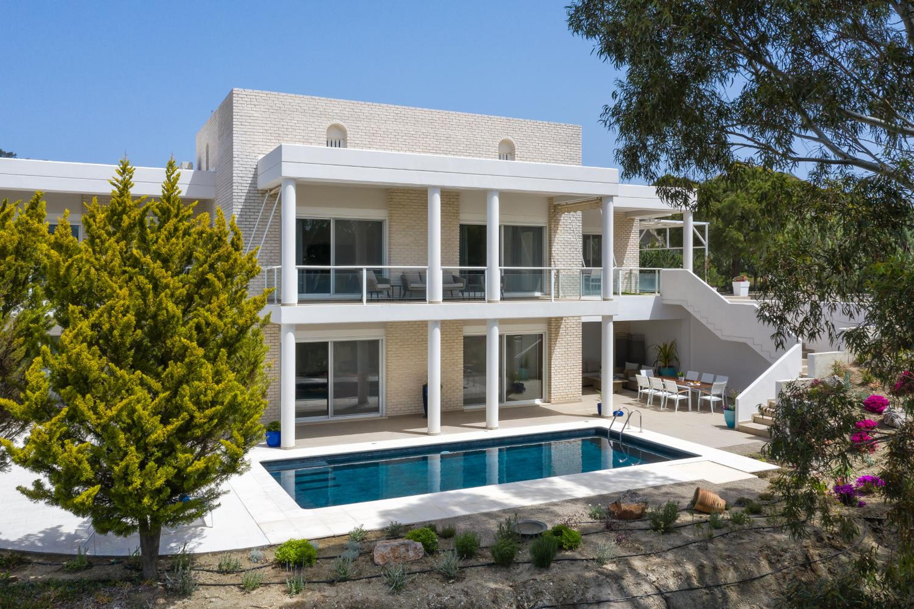 Hilltop Luxury Villa