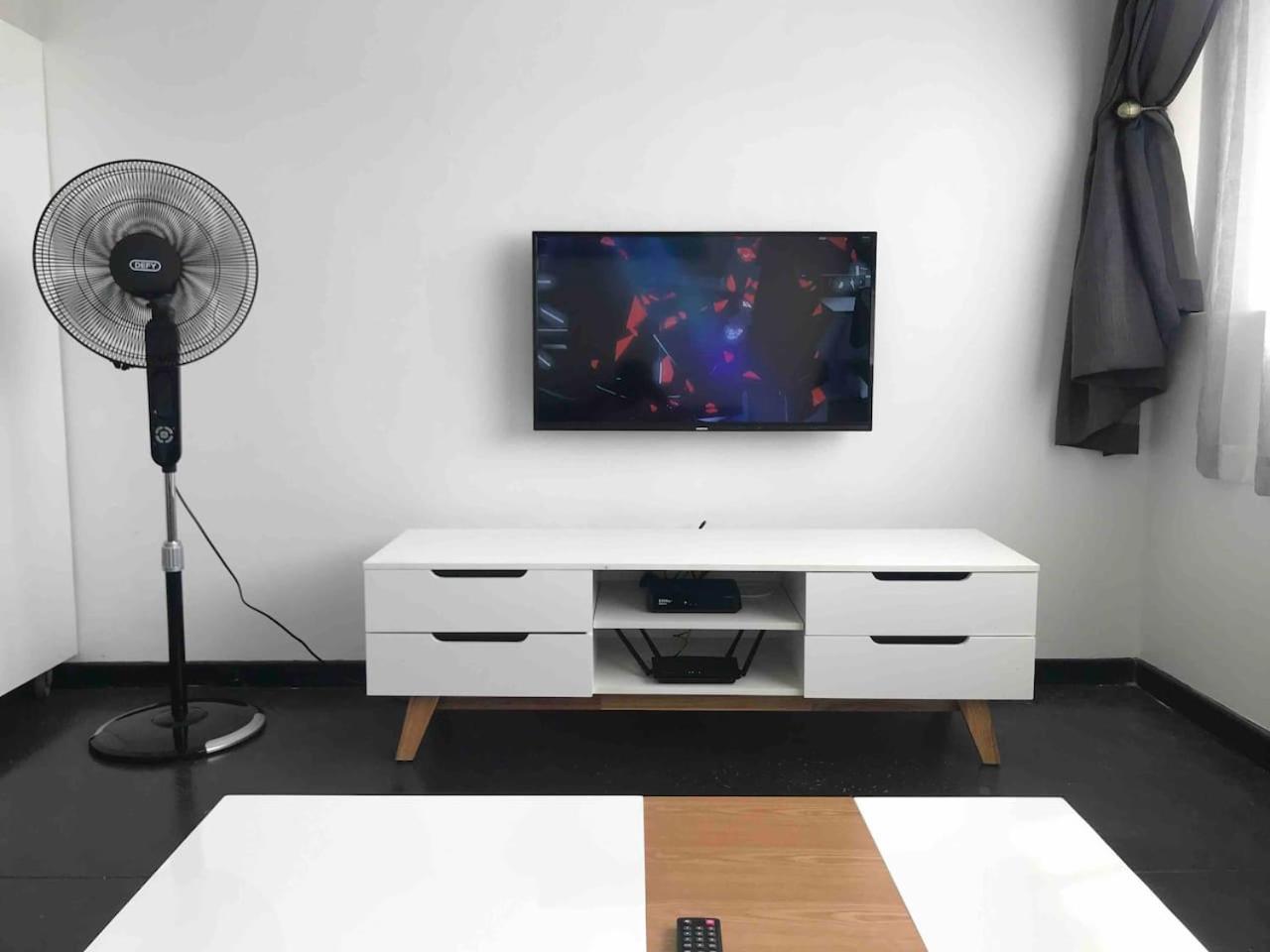 Trendy Art Studio Apartment,Maboneng Joburg