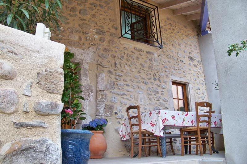Gîte Le Galta - Maison entiére tout équipée, 2 chambres, SdB avec bain à remous, terrasse privative view 2