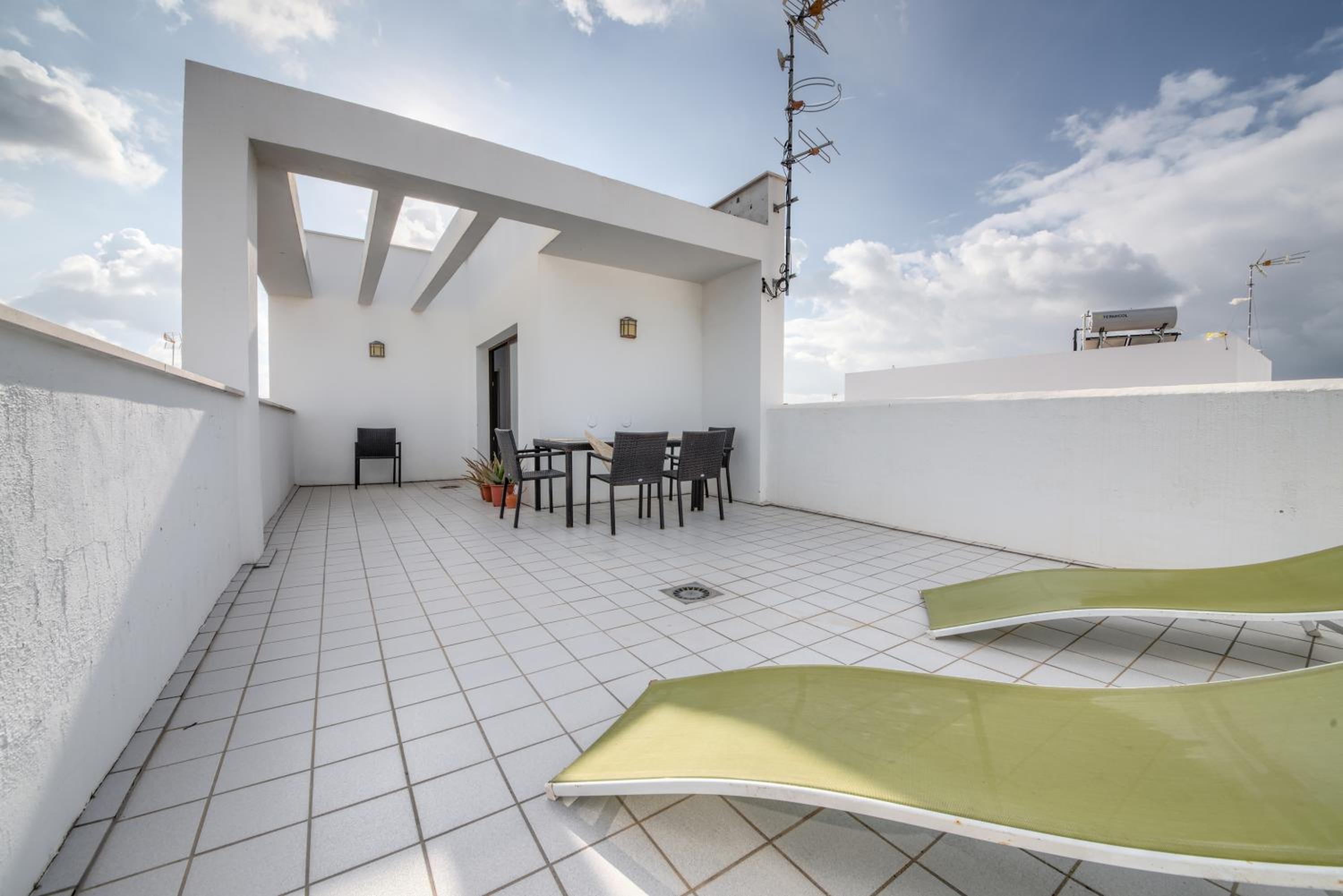 Apartamentos Villas Flamenco Rentals