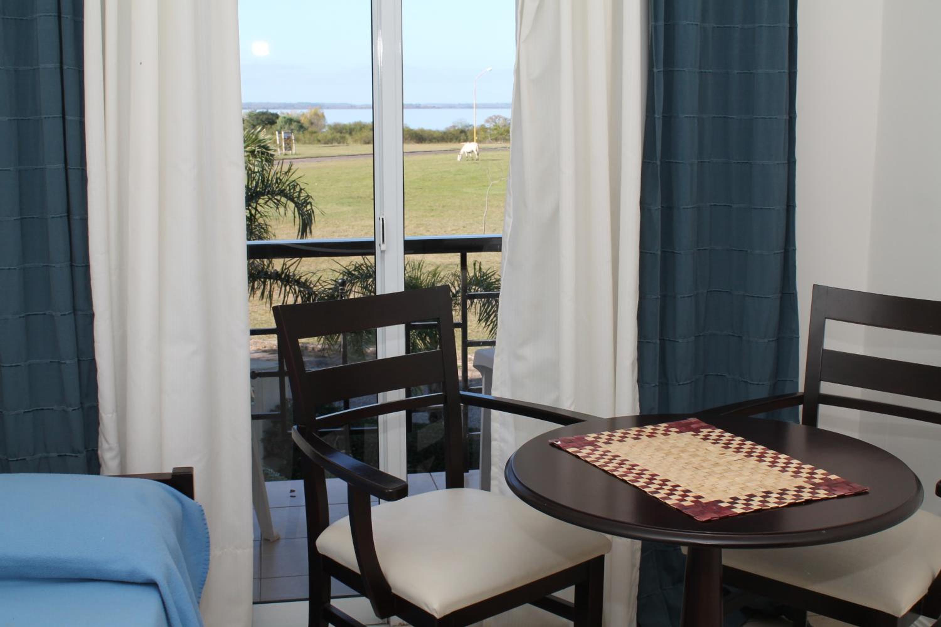 Brisas del Lago Apart y Hotel, photo 13