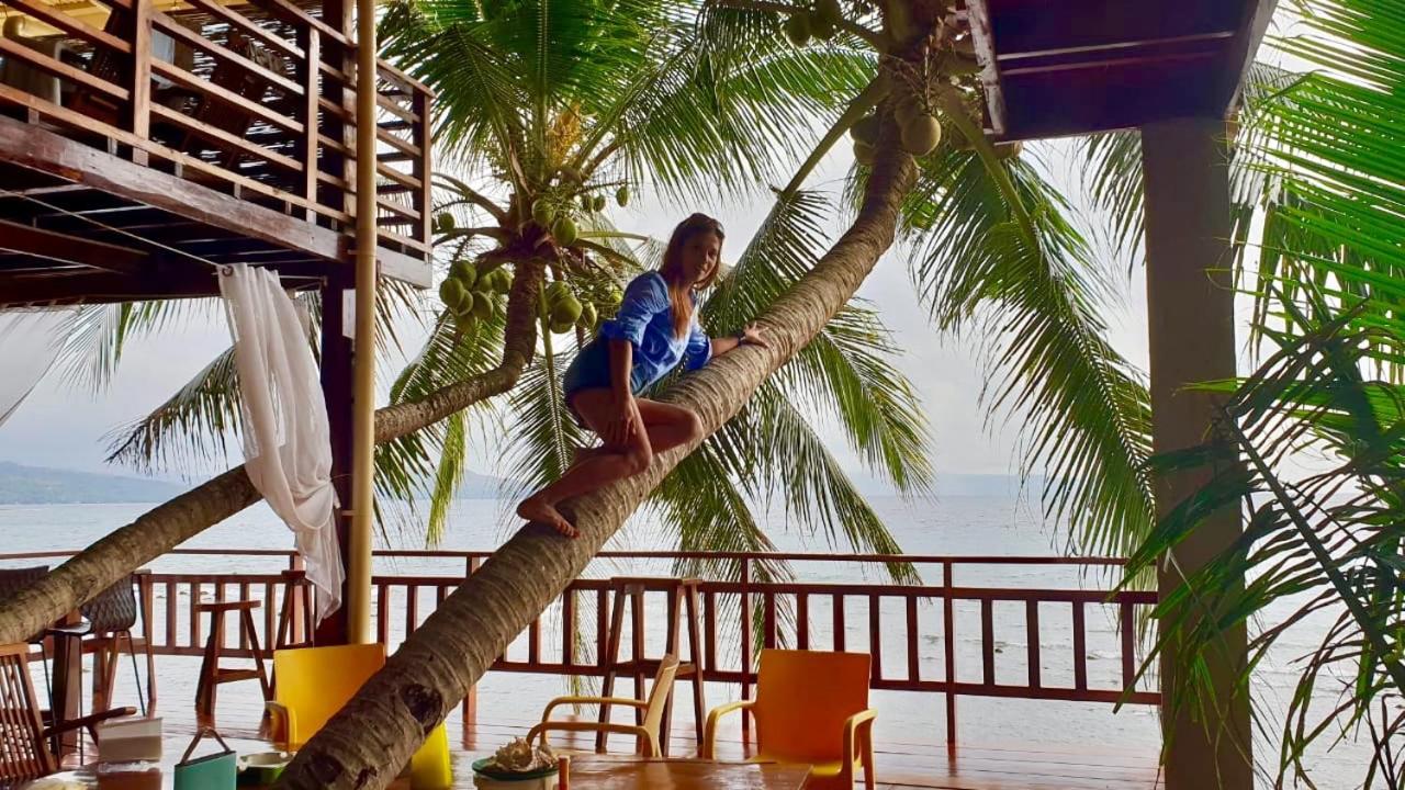 Villa Naatang Bohol Beach House 1 view 4