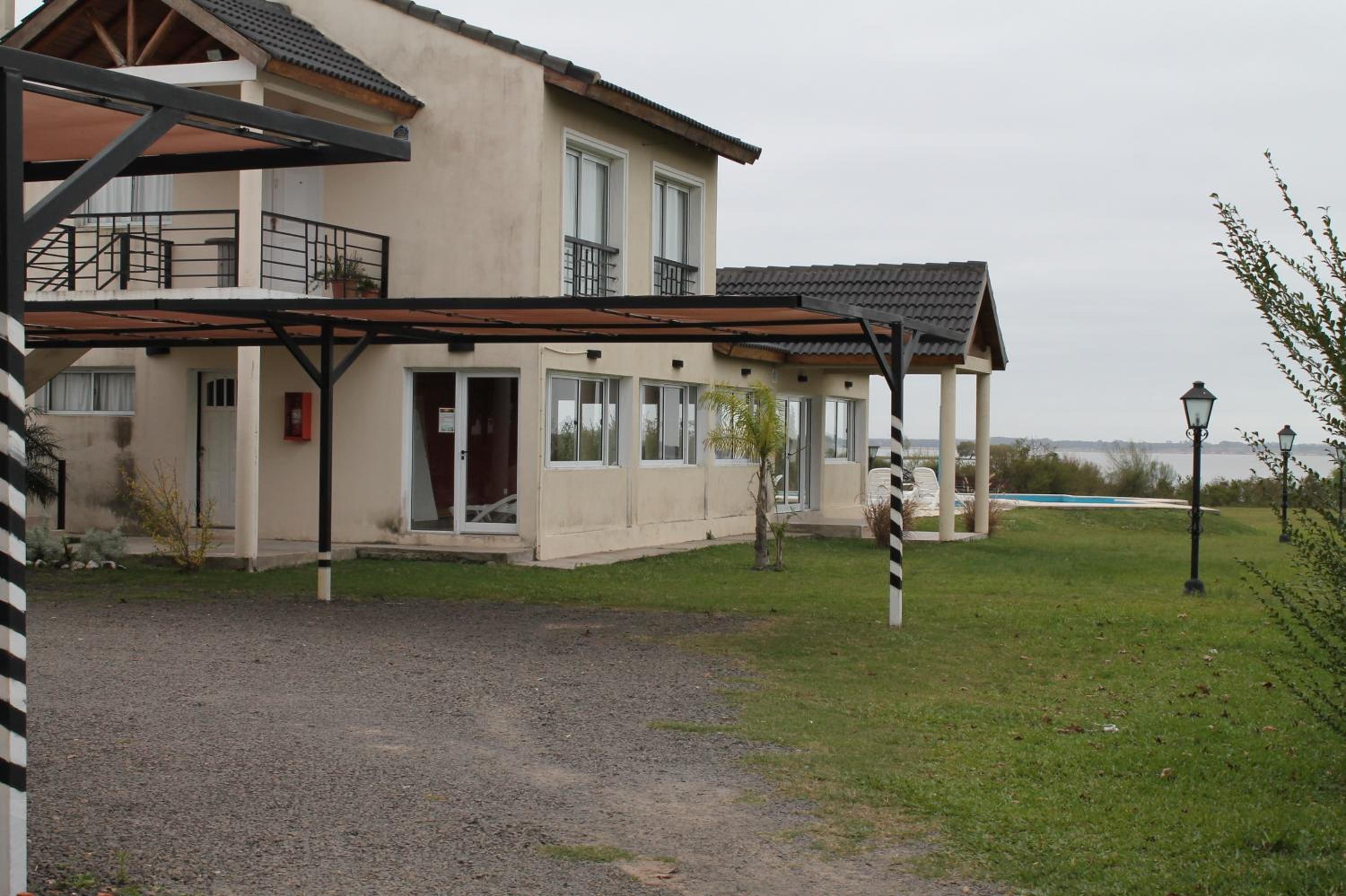 Brisas del Lago Apart y Hotel, photo 25