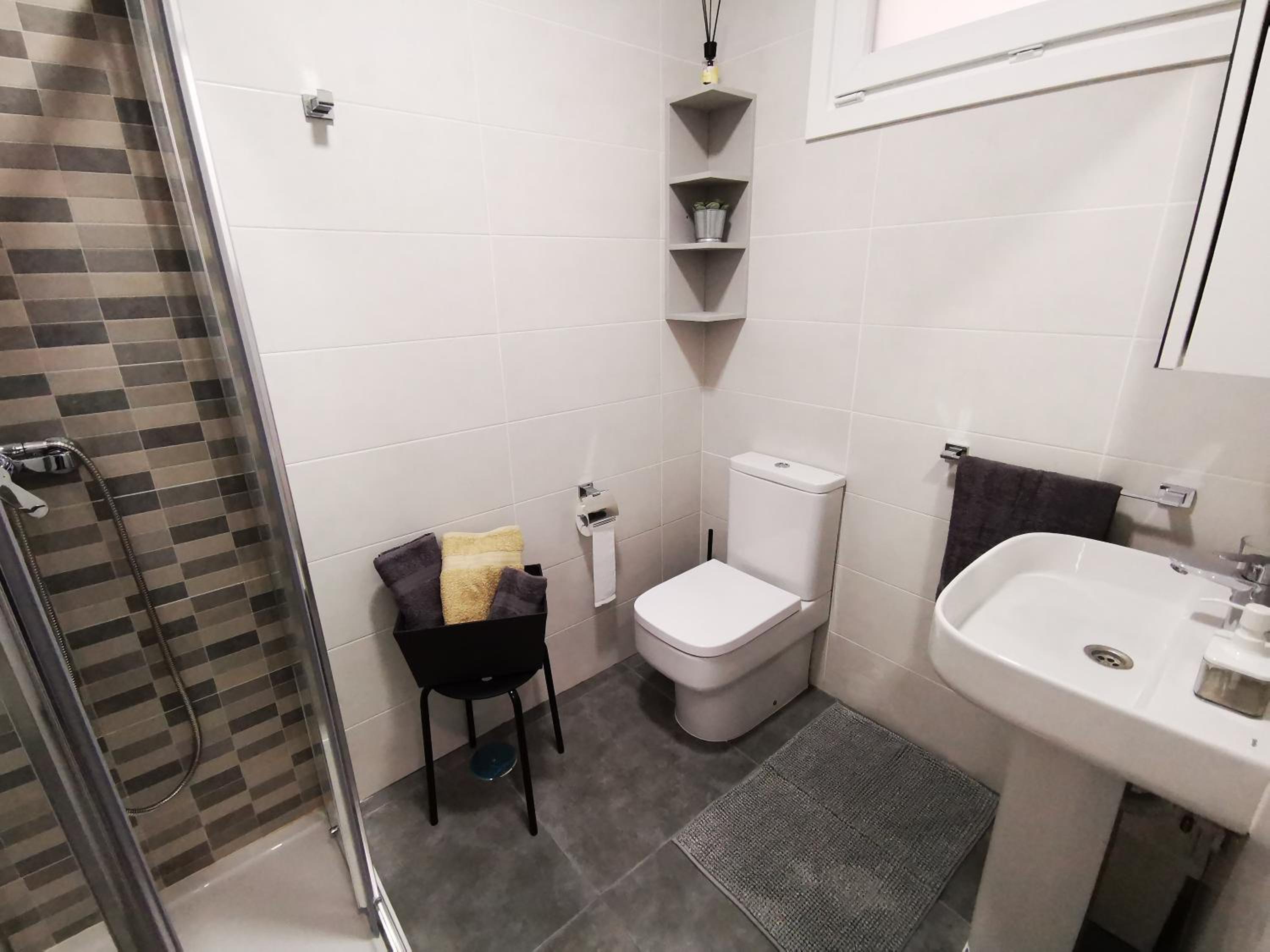 Costa Adeje Apartment, Sea View, 2 Bathrooms, Near Siam Park view 4