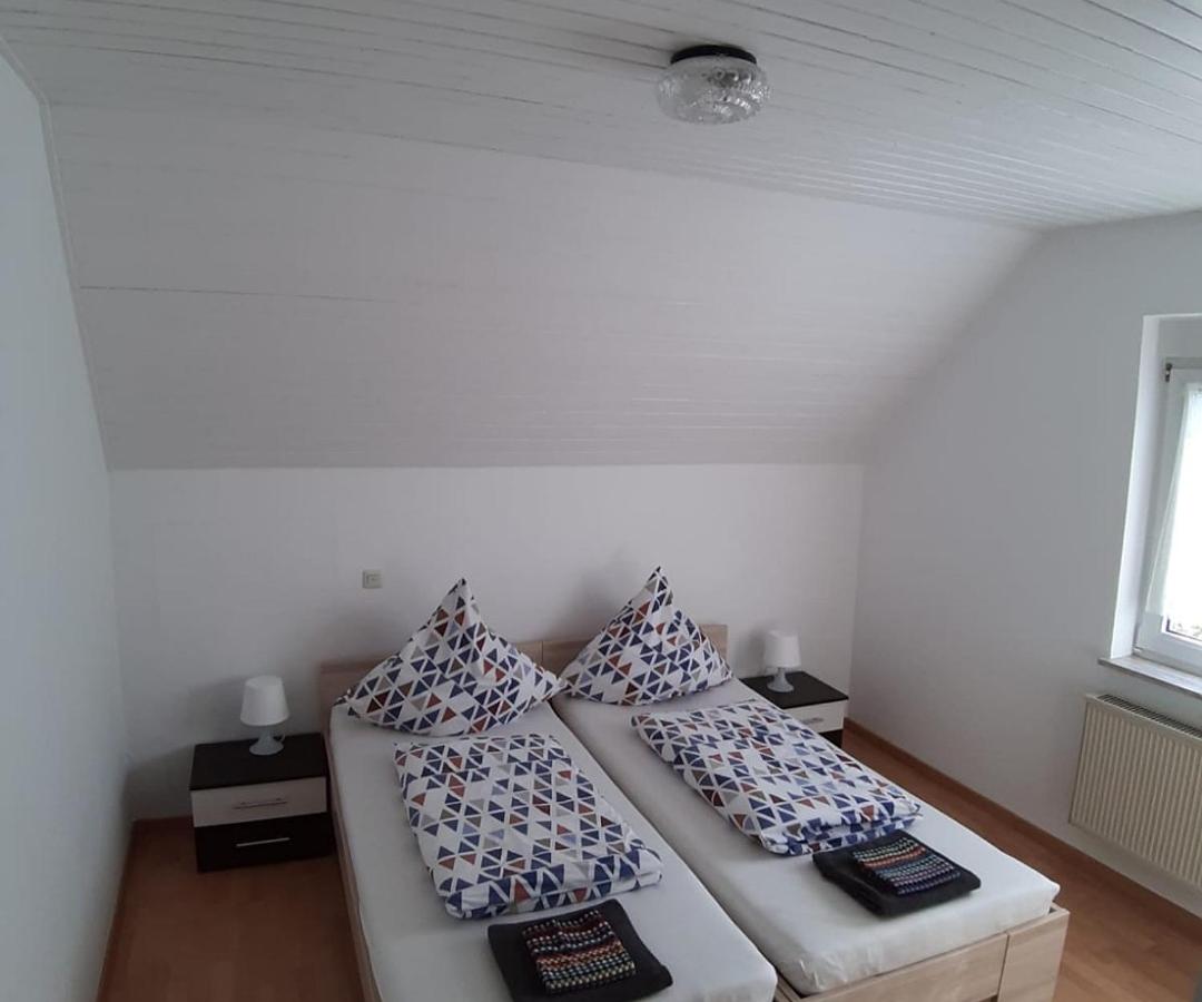 Ferienwohnung Olpe Biggesee en Olpe — bedroom