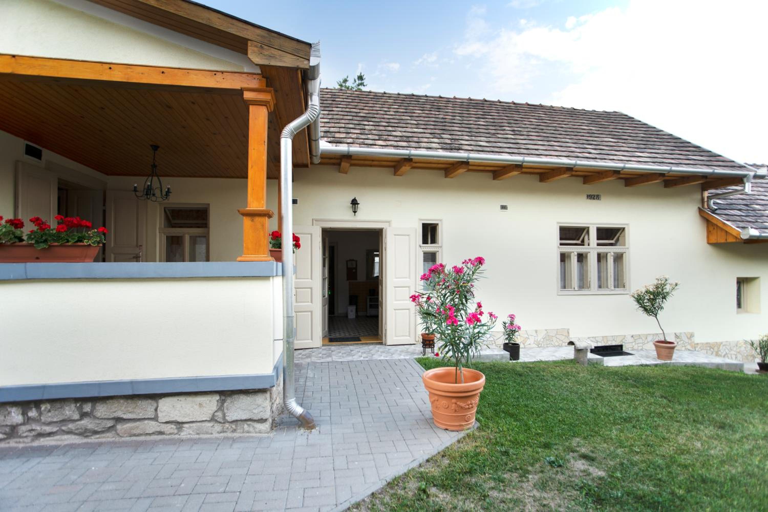 Vazsita ház view 2