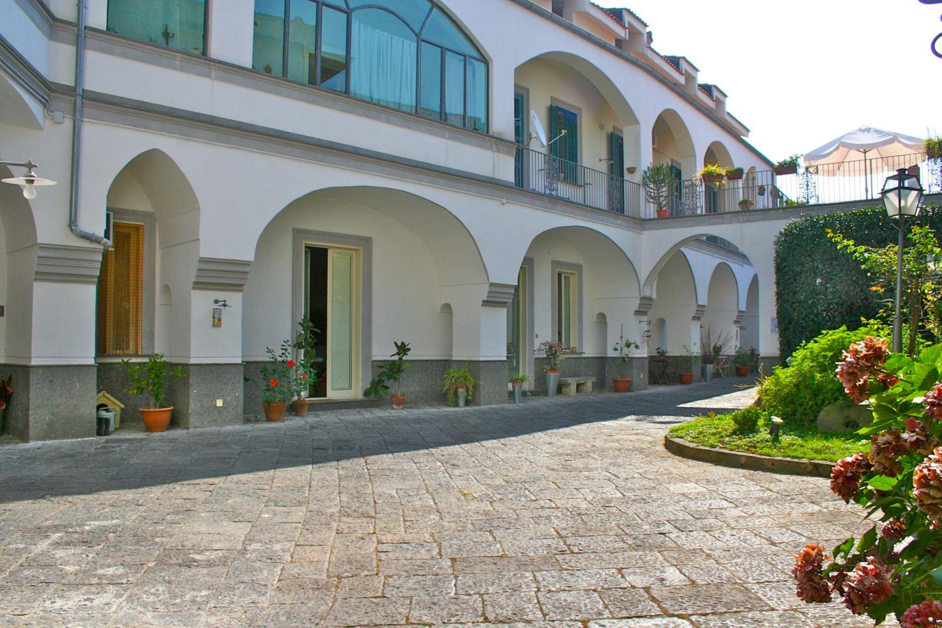Photo 49