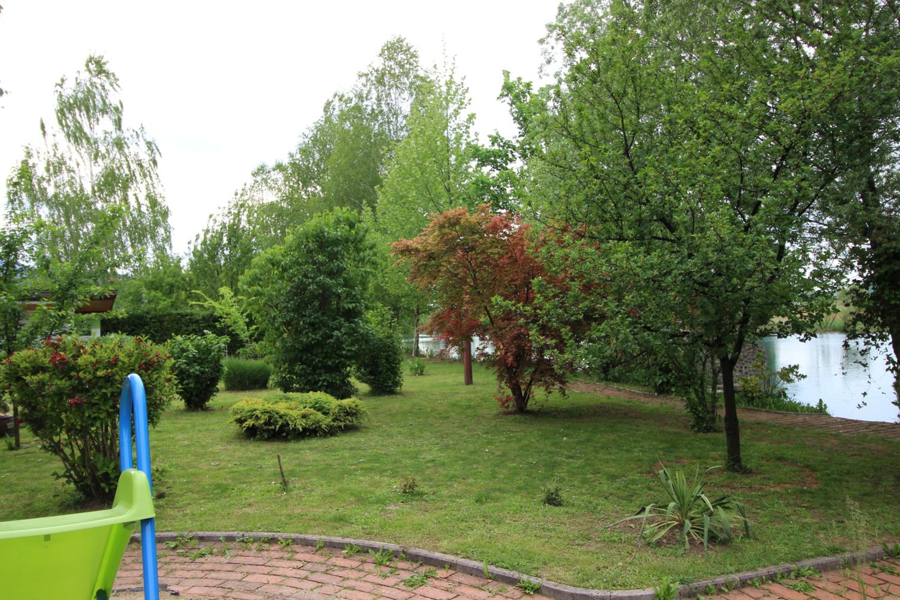 Una Green Garden Residence