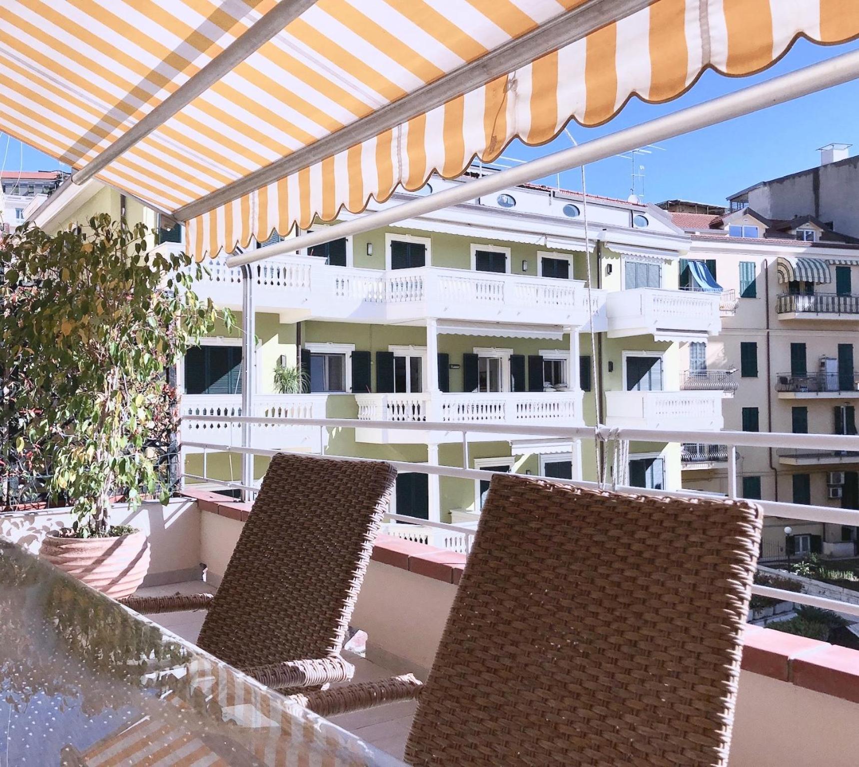 Garibaldi - Sanremo city center view 4