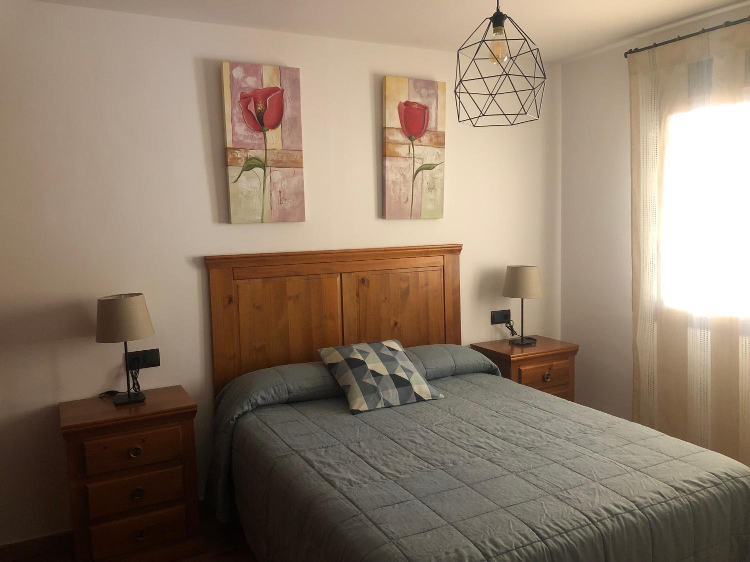 Casa Olivia en Cómpeta — hotel room