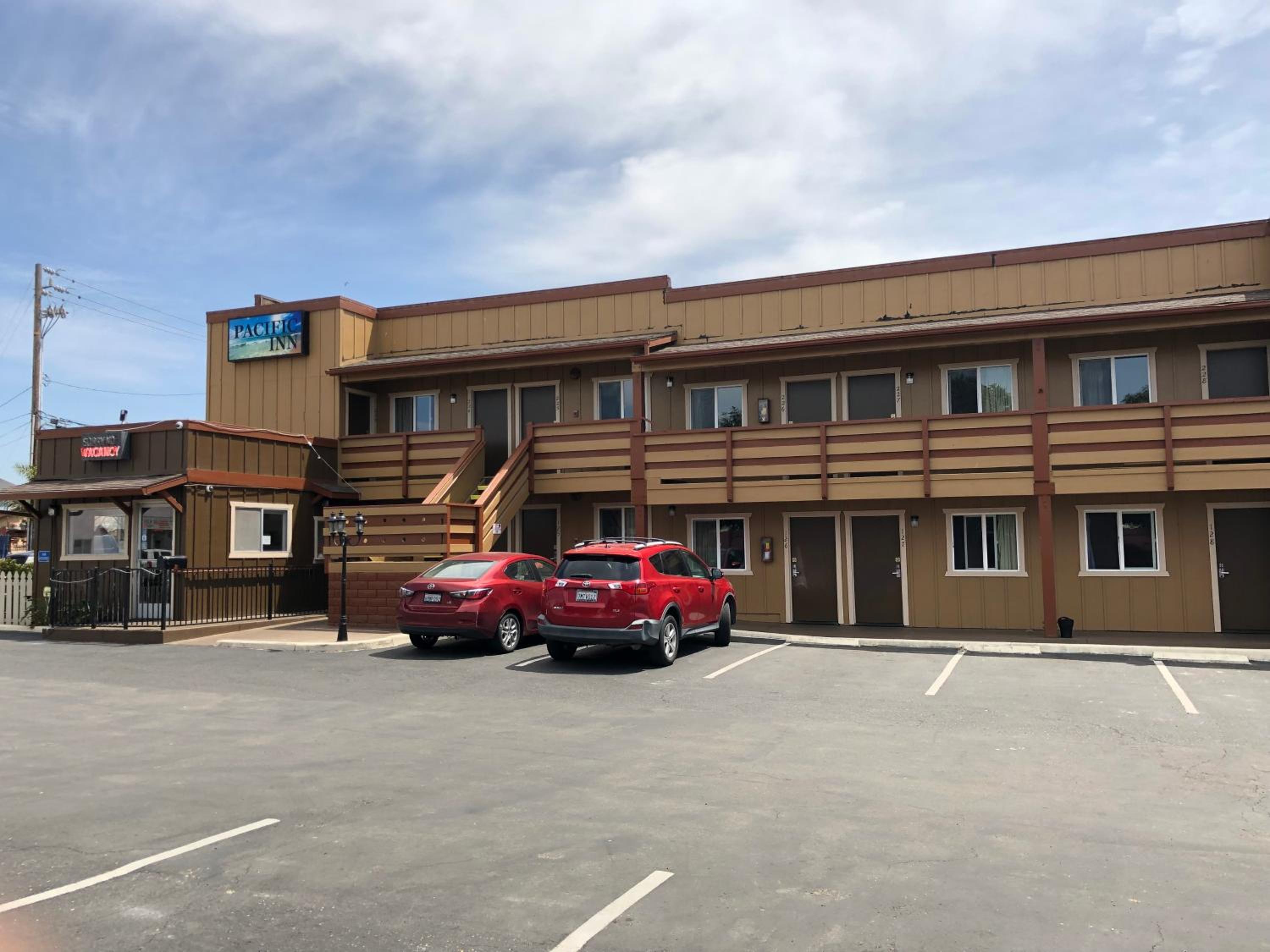 Pacific Inn
