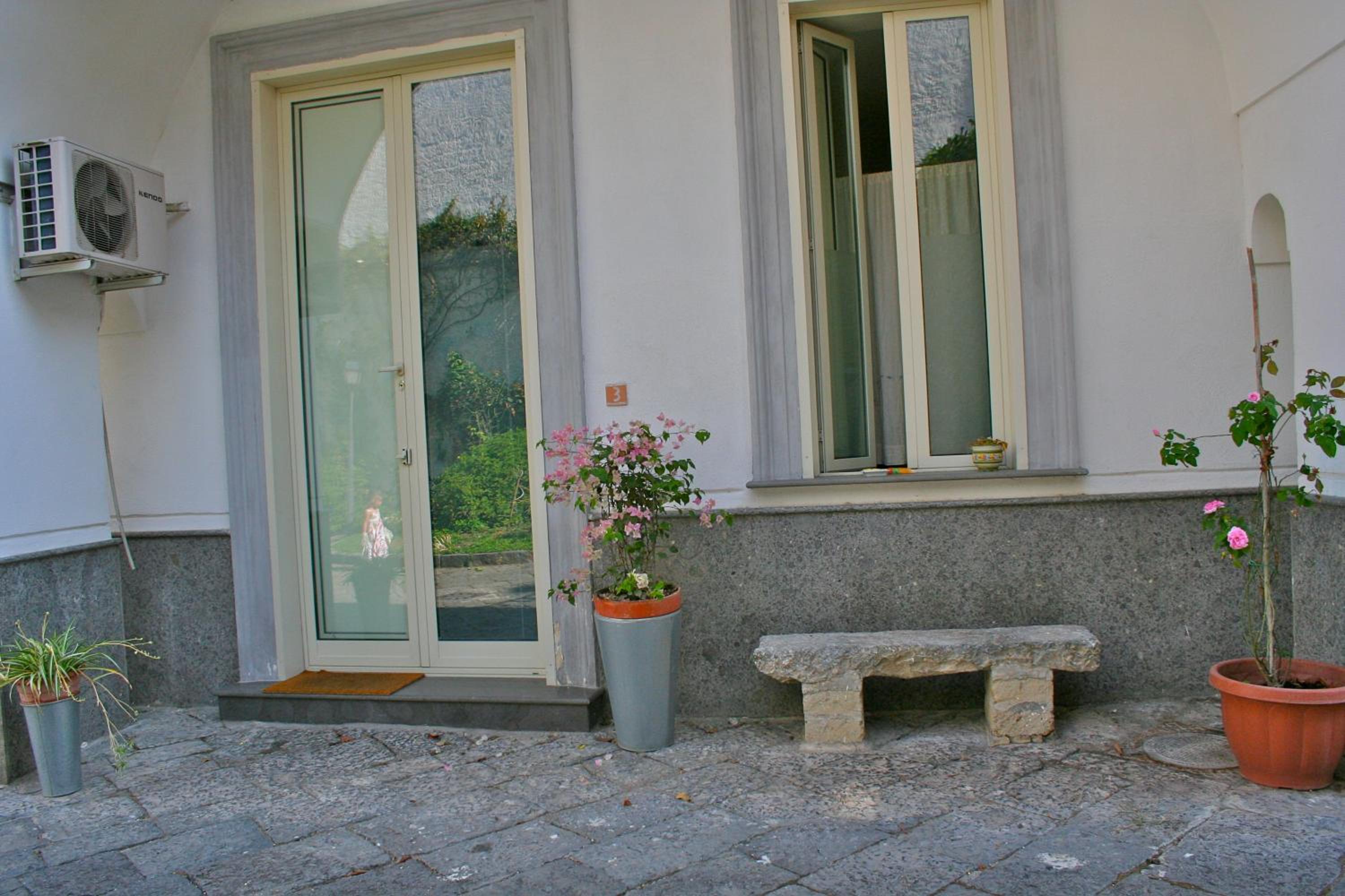 Photo 45