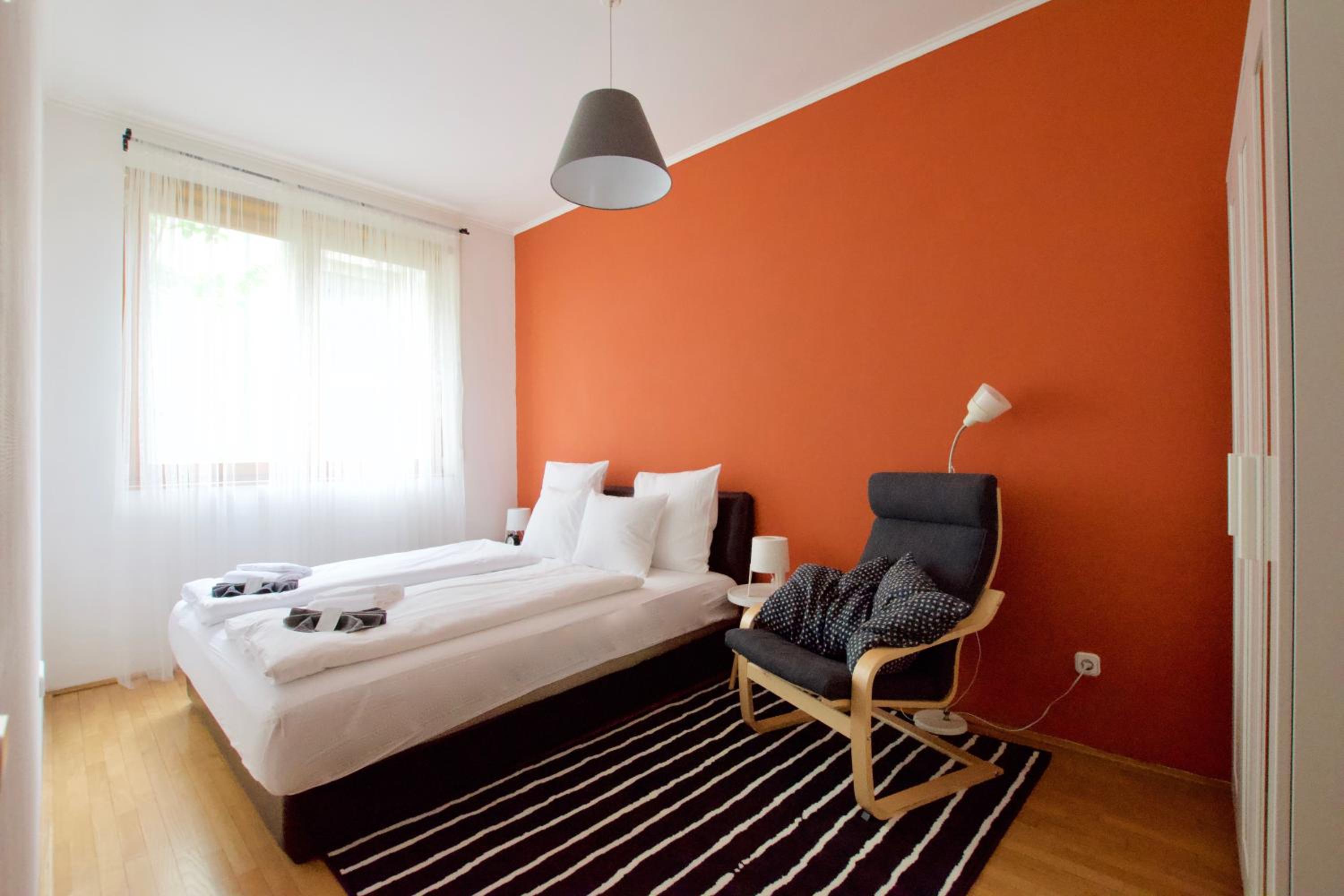 Standard Apartment by Hi5 - Kazincy 52 view 4