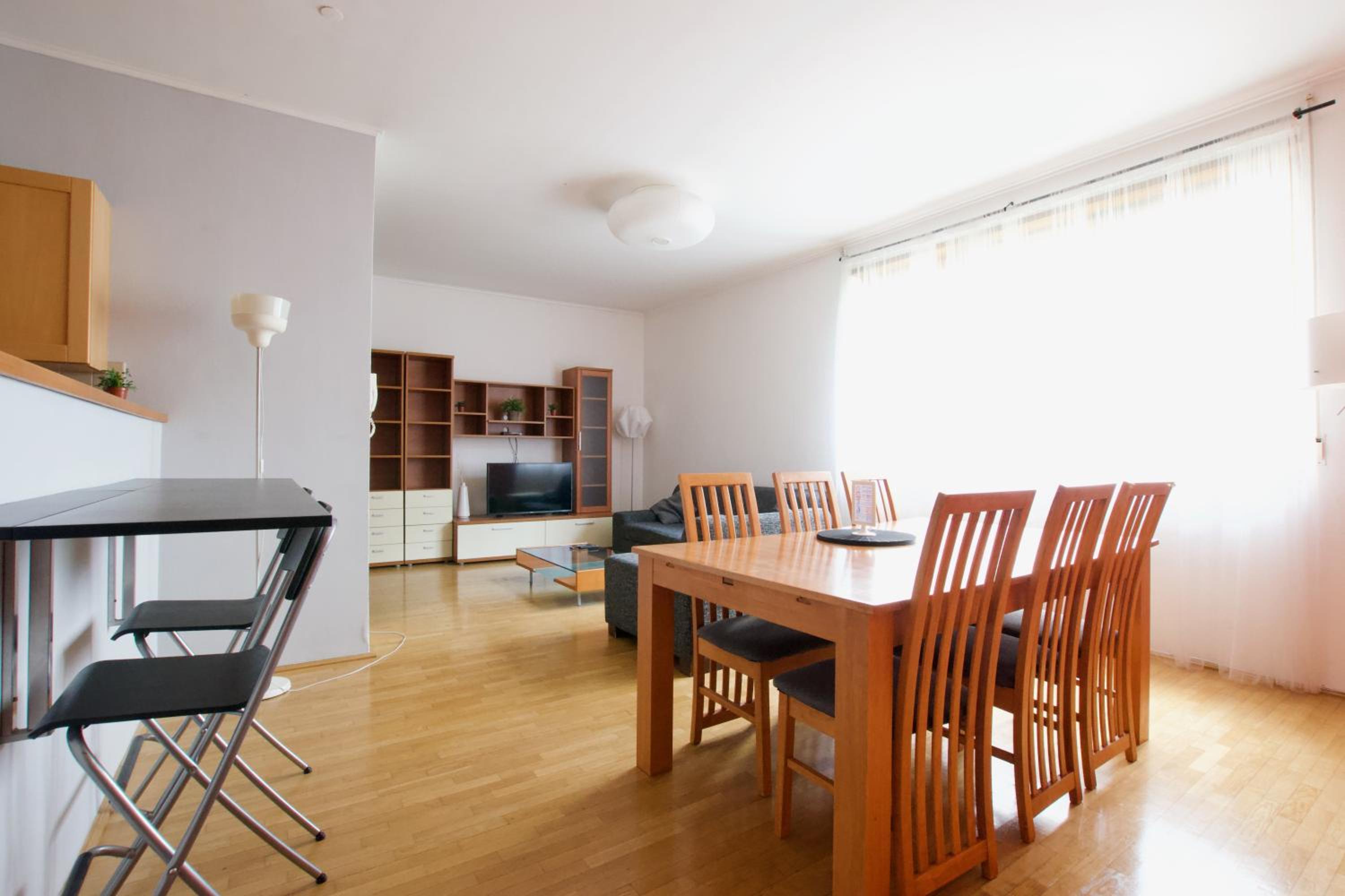 Standard Apartment by Hi5 - Kazincy 52 view 3