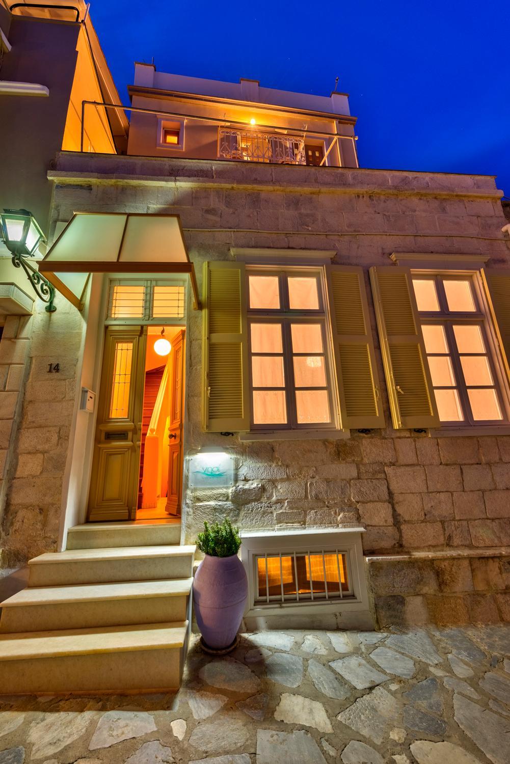Island of Luxury Apartments view 2