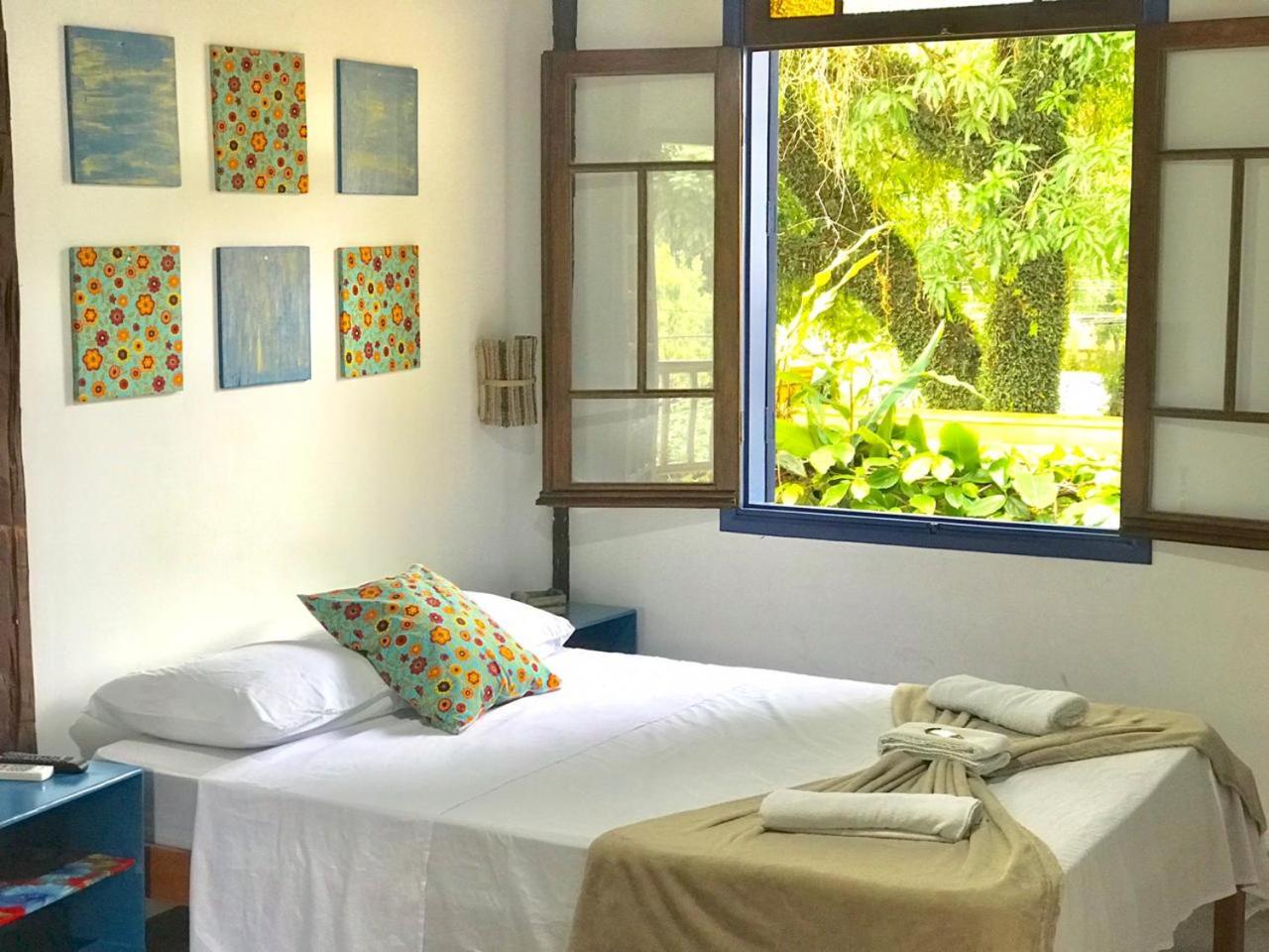 Vila Pequeá Ilhabela