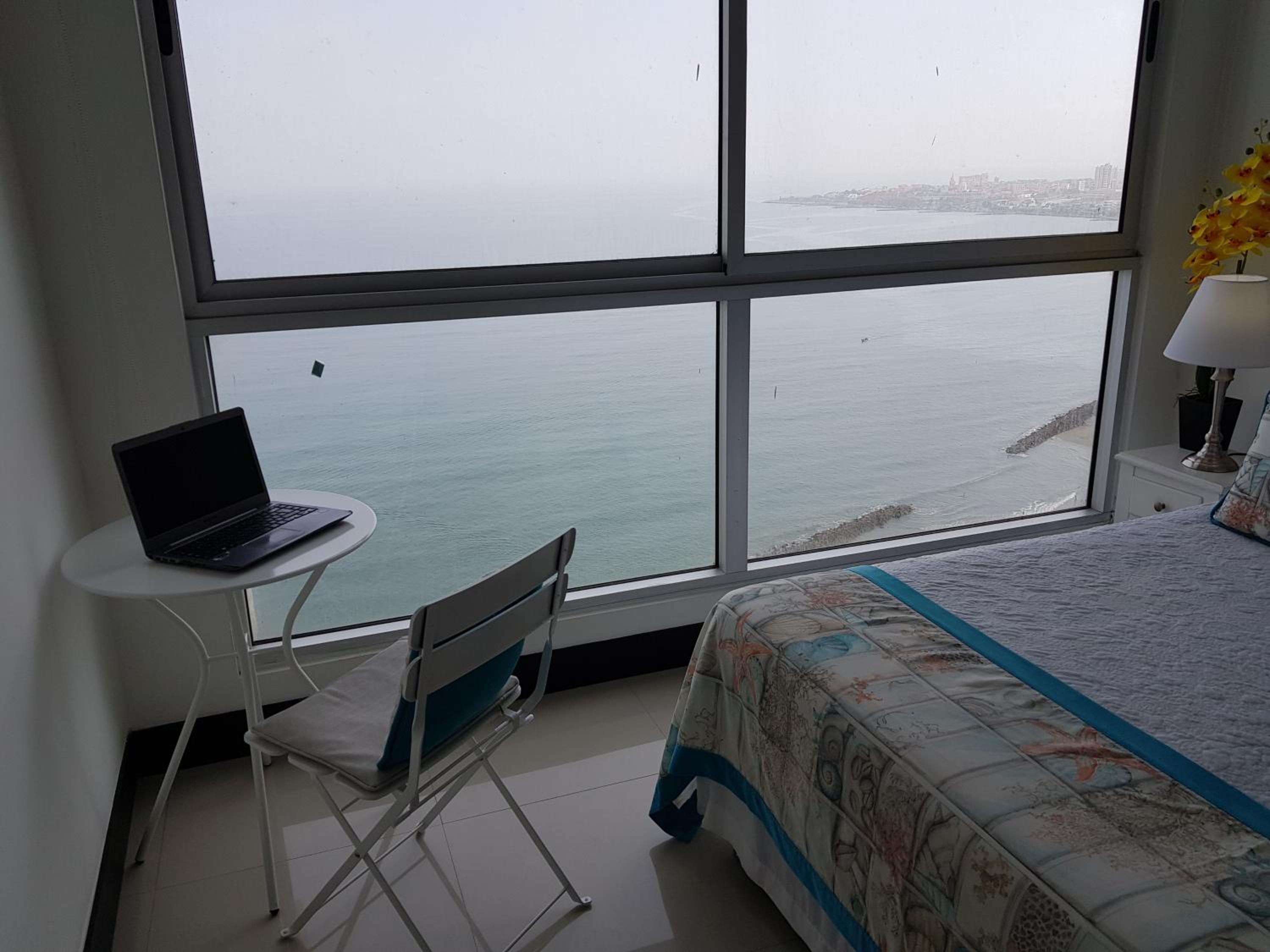 Encantador apartamento frente a la playa