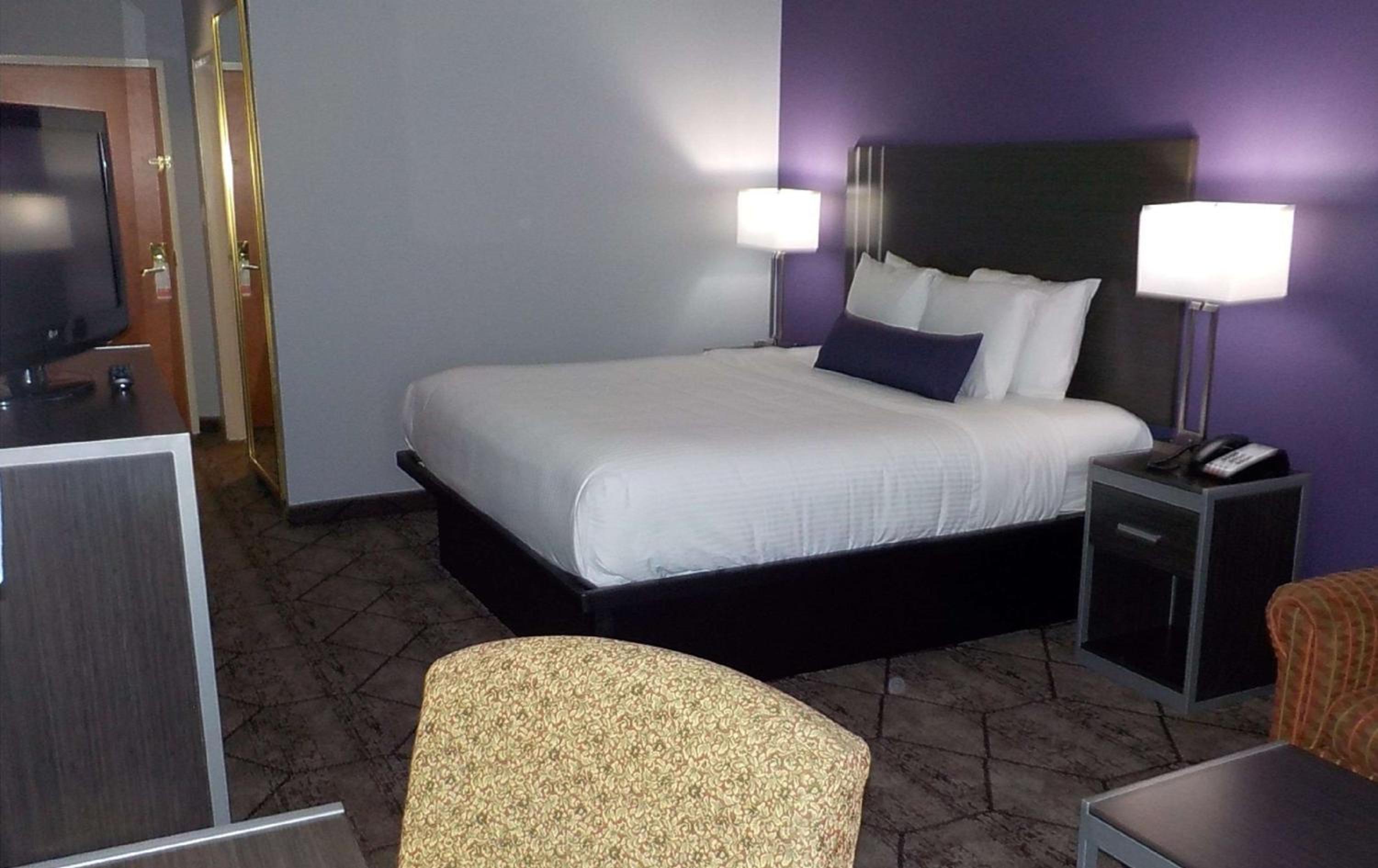 Warner Robins Vacations - SureStay Plus Hotel by Best Western Warner Robins AFB - Property Image 36