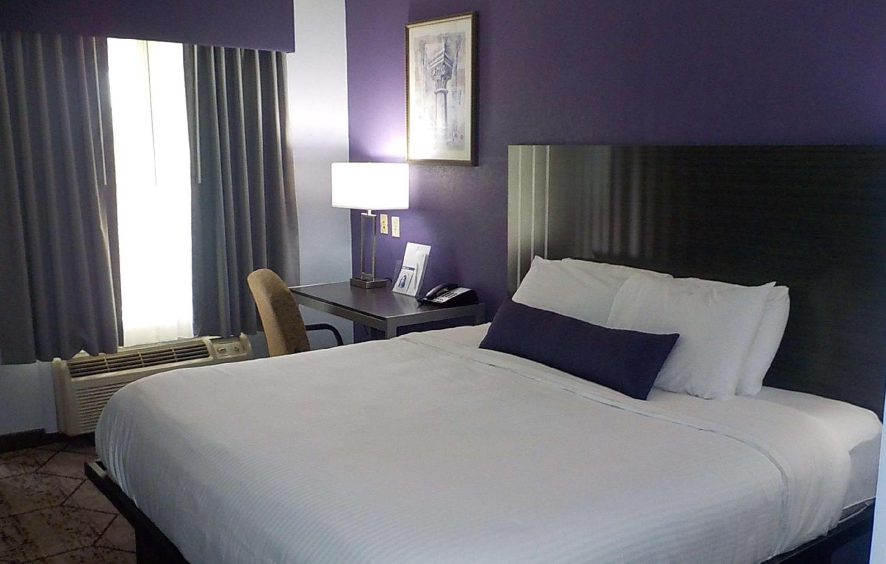 Warner Robins Vacations - SureStay Plus Hotel by Best Western Warner Robins AFB - Property Image 23