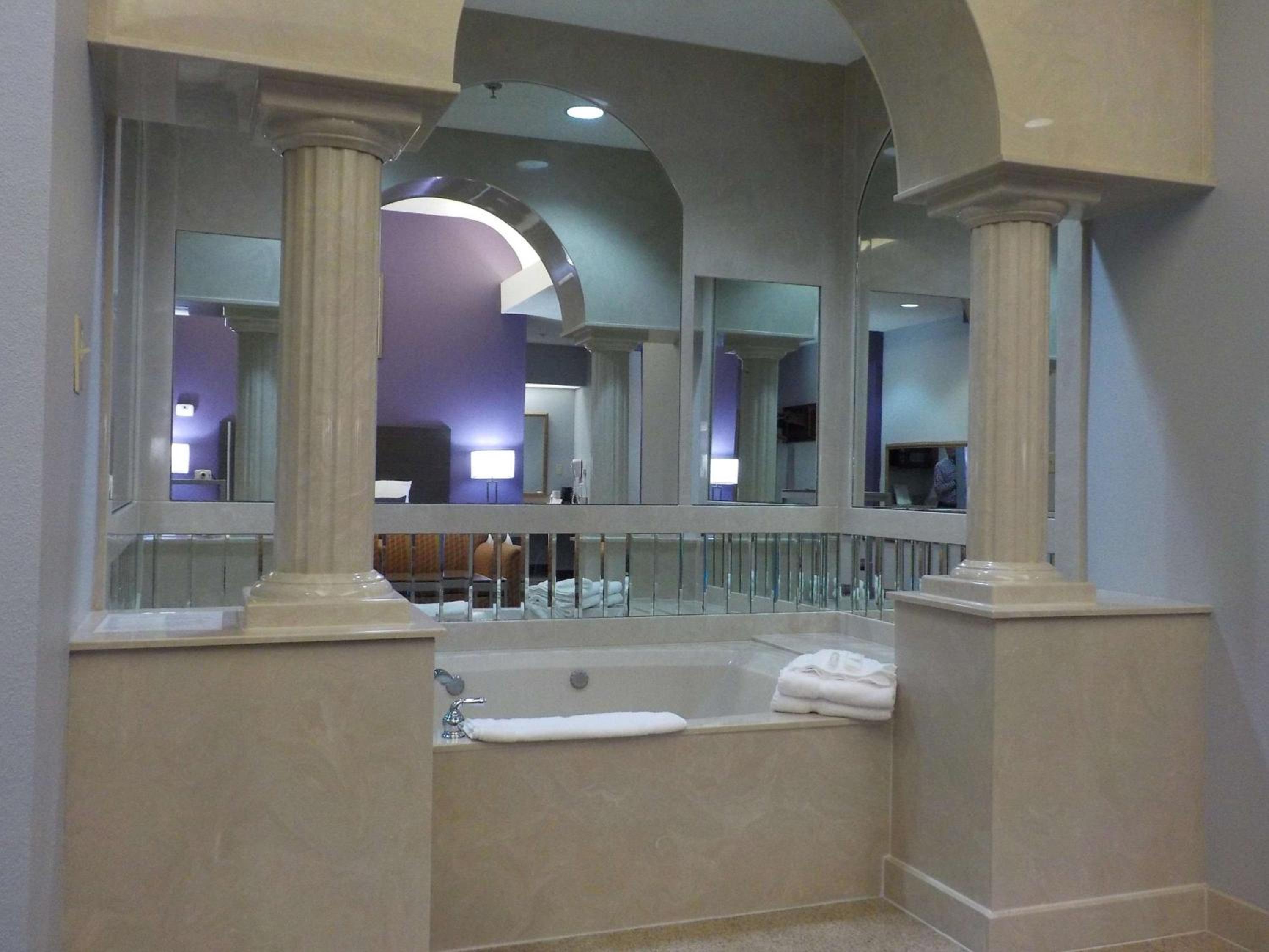 Warner Robins Vacations - SureStay Plus Hotel by Best Western Warner Robins AFB - Property Image 40