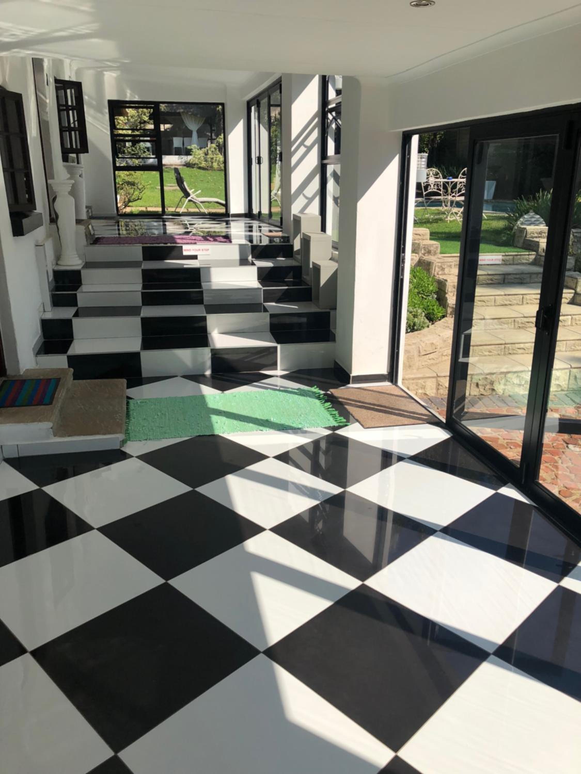 Muco Guest House