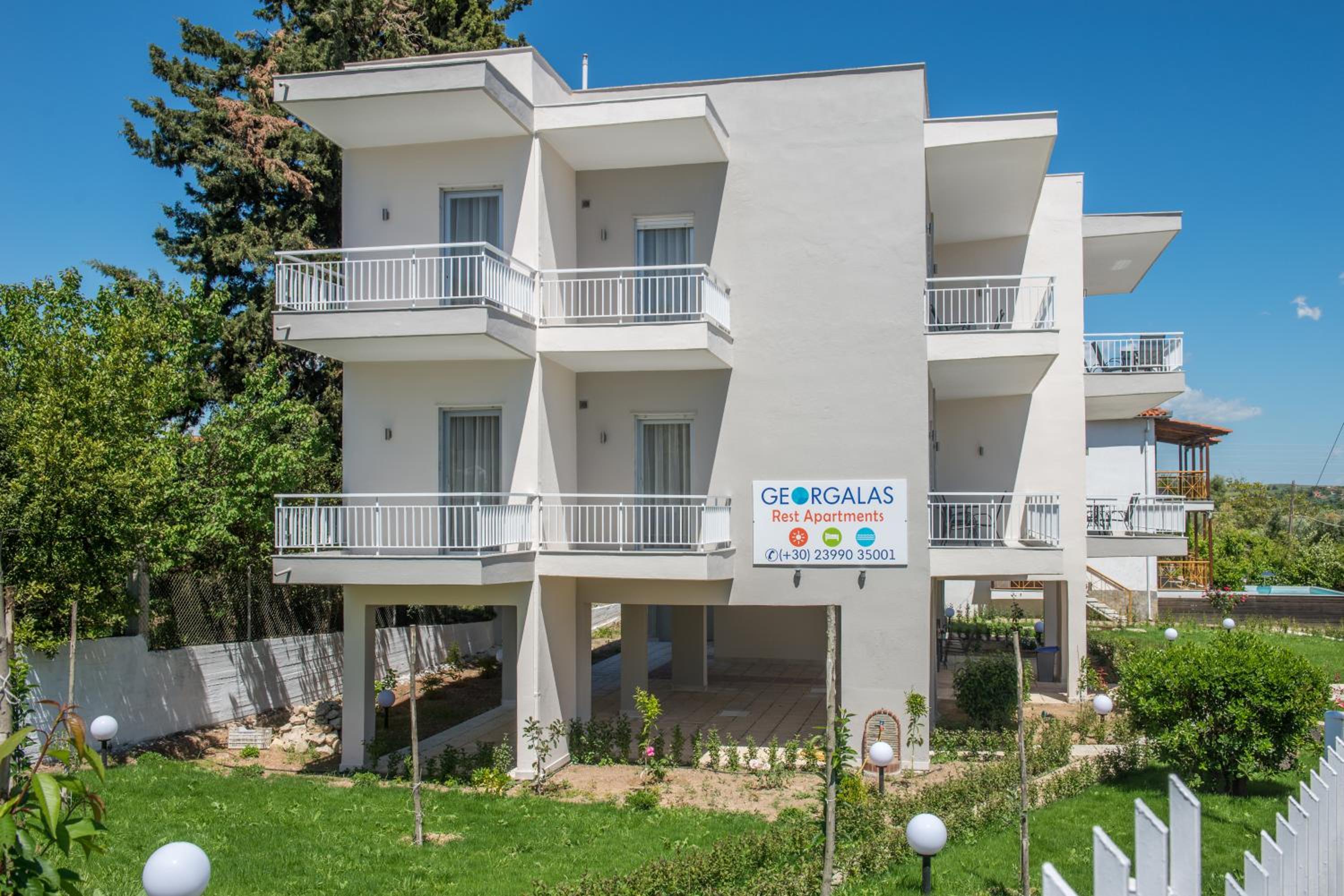 Georgalas Rest Apartments view 3